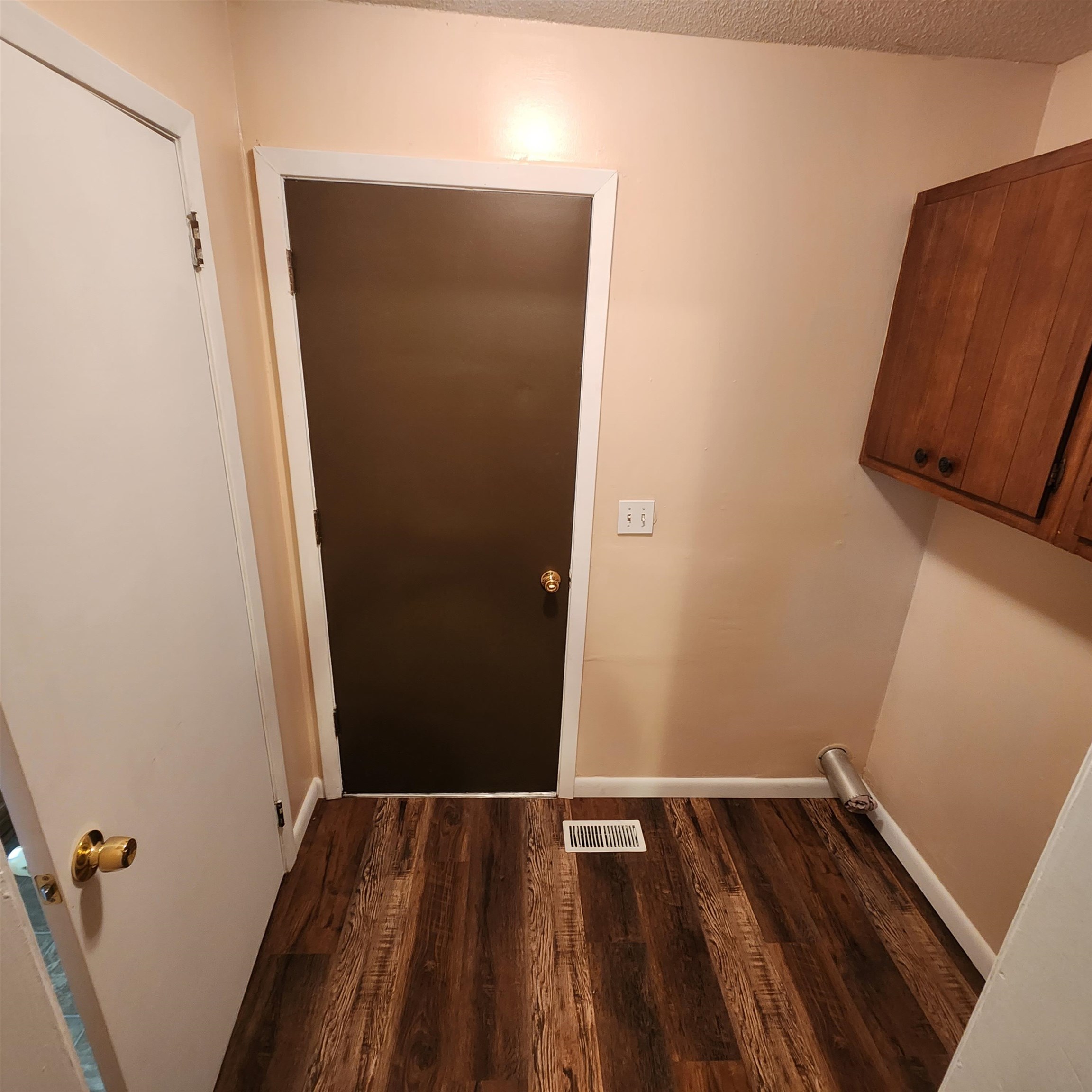 61 E Lakeshore  Cherokee Village, AR