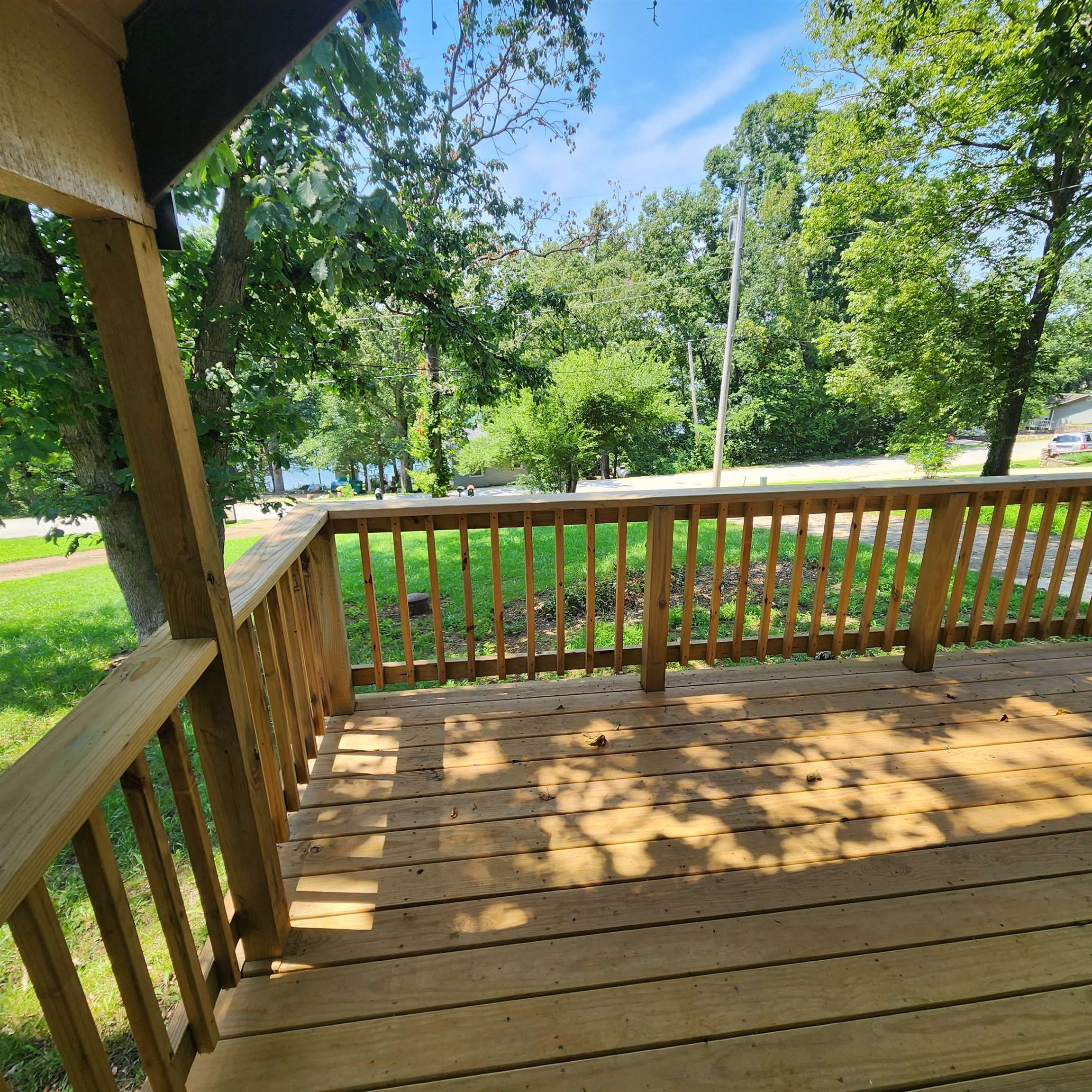 61 E Lakeshore  Cherokee Village, AR