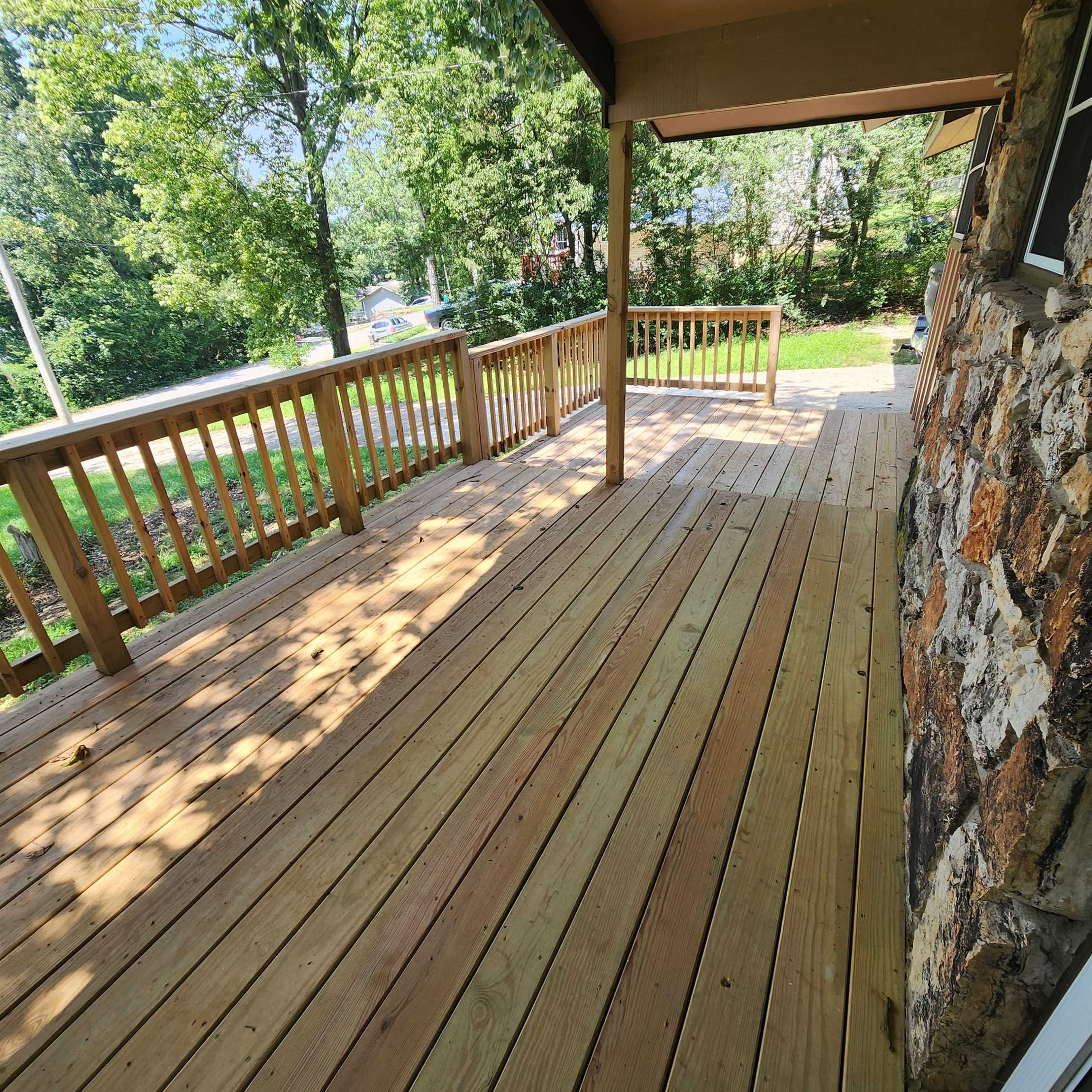 61 E Lakeshore  Cherokee Village, AR