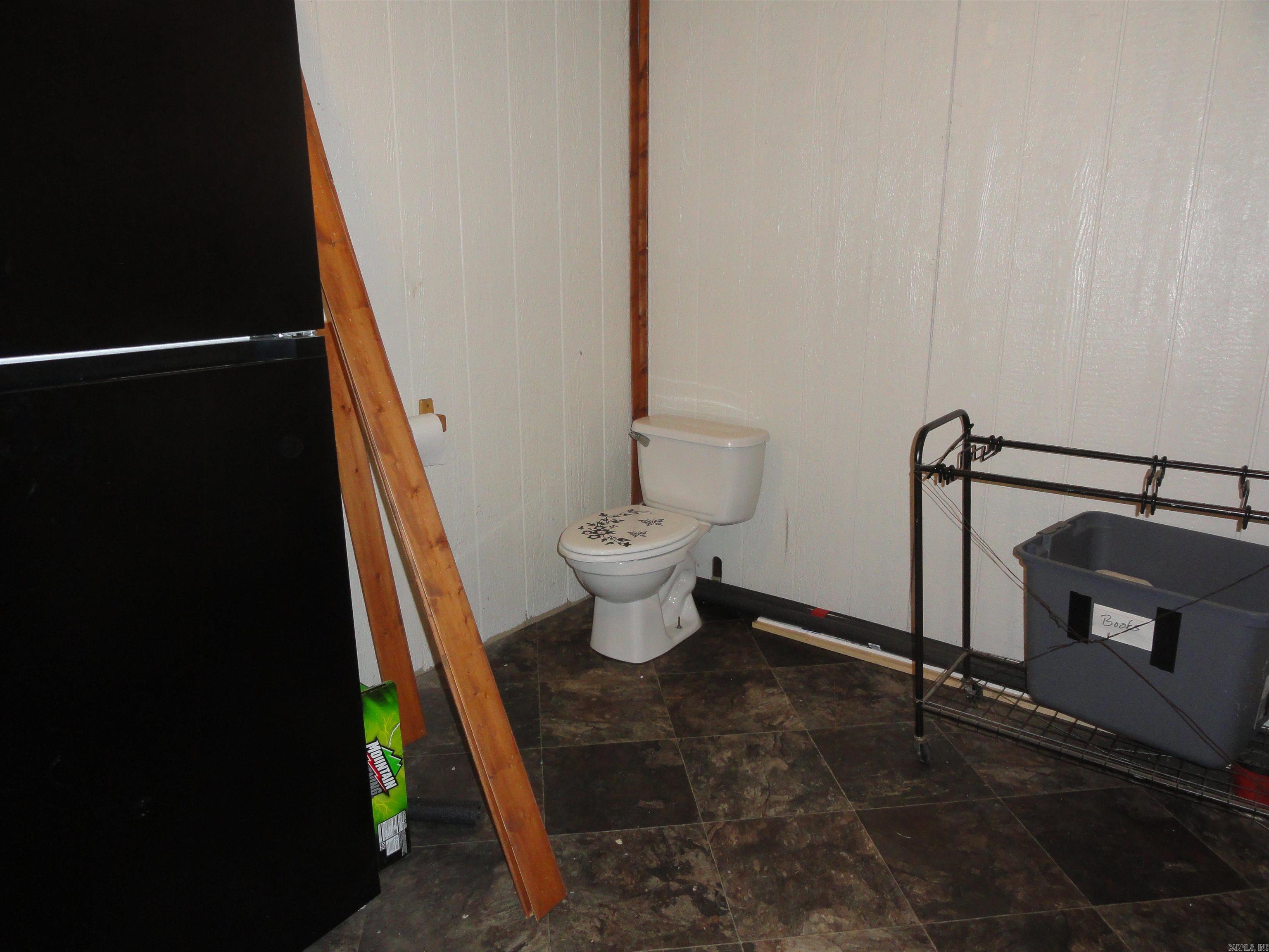 29052 US-65 Hwy Western Grove, AR 72685