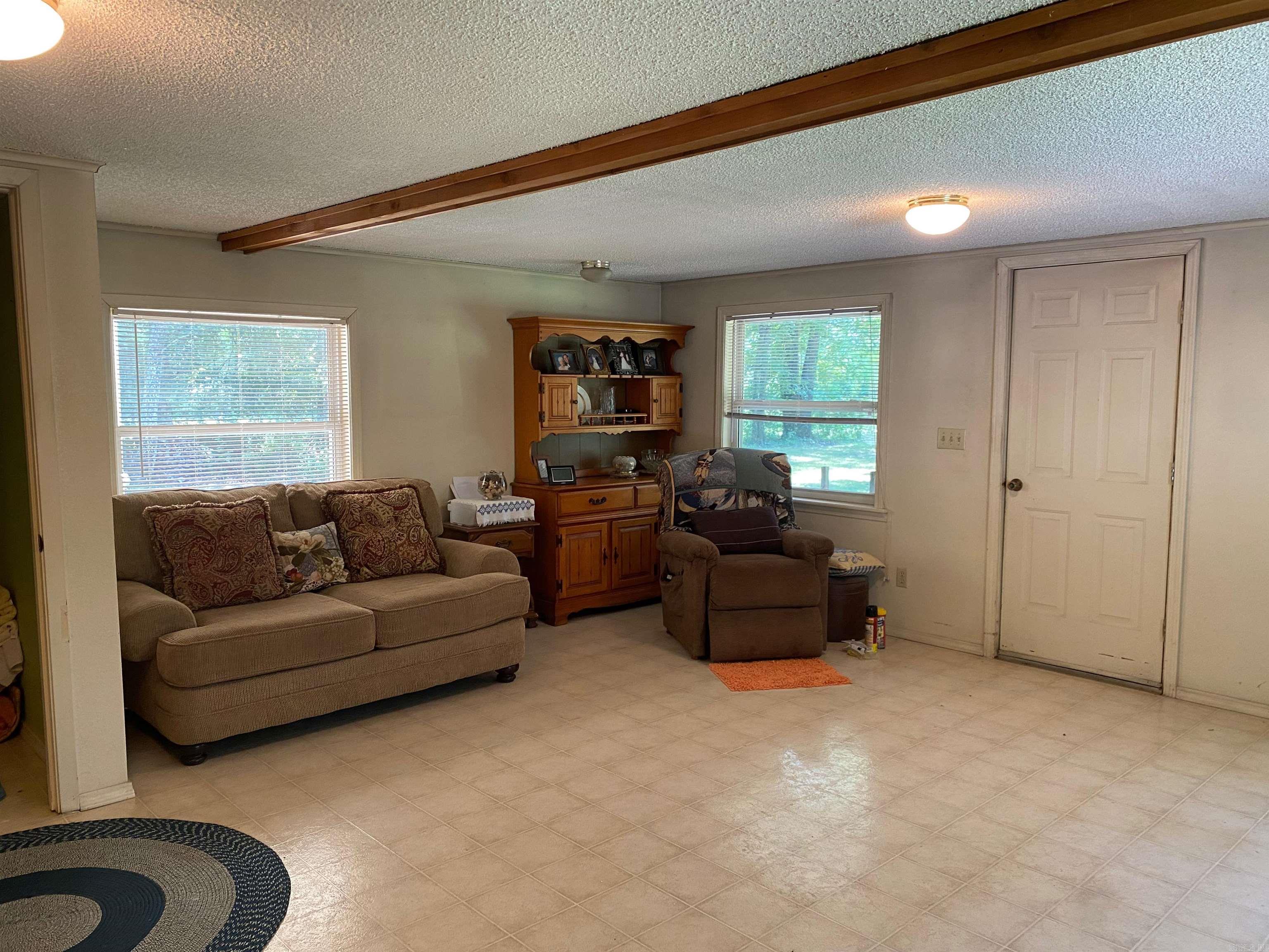 535 E 298  Story, AR