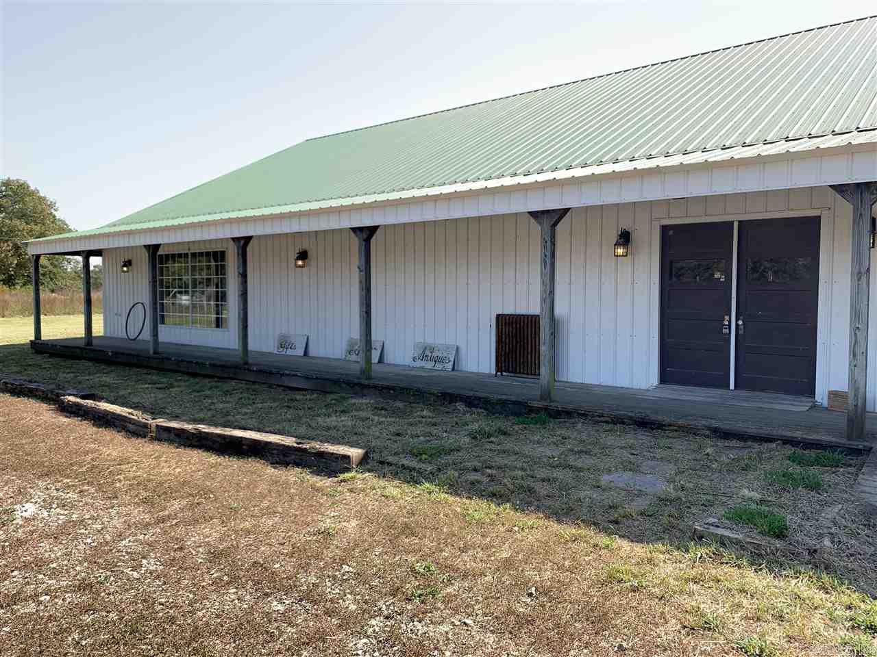 3920 Ar 5 Hwy, Calico Rock, AR 72519