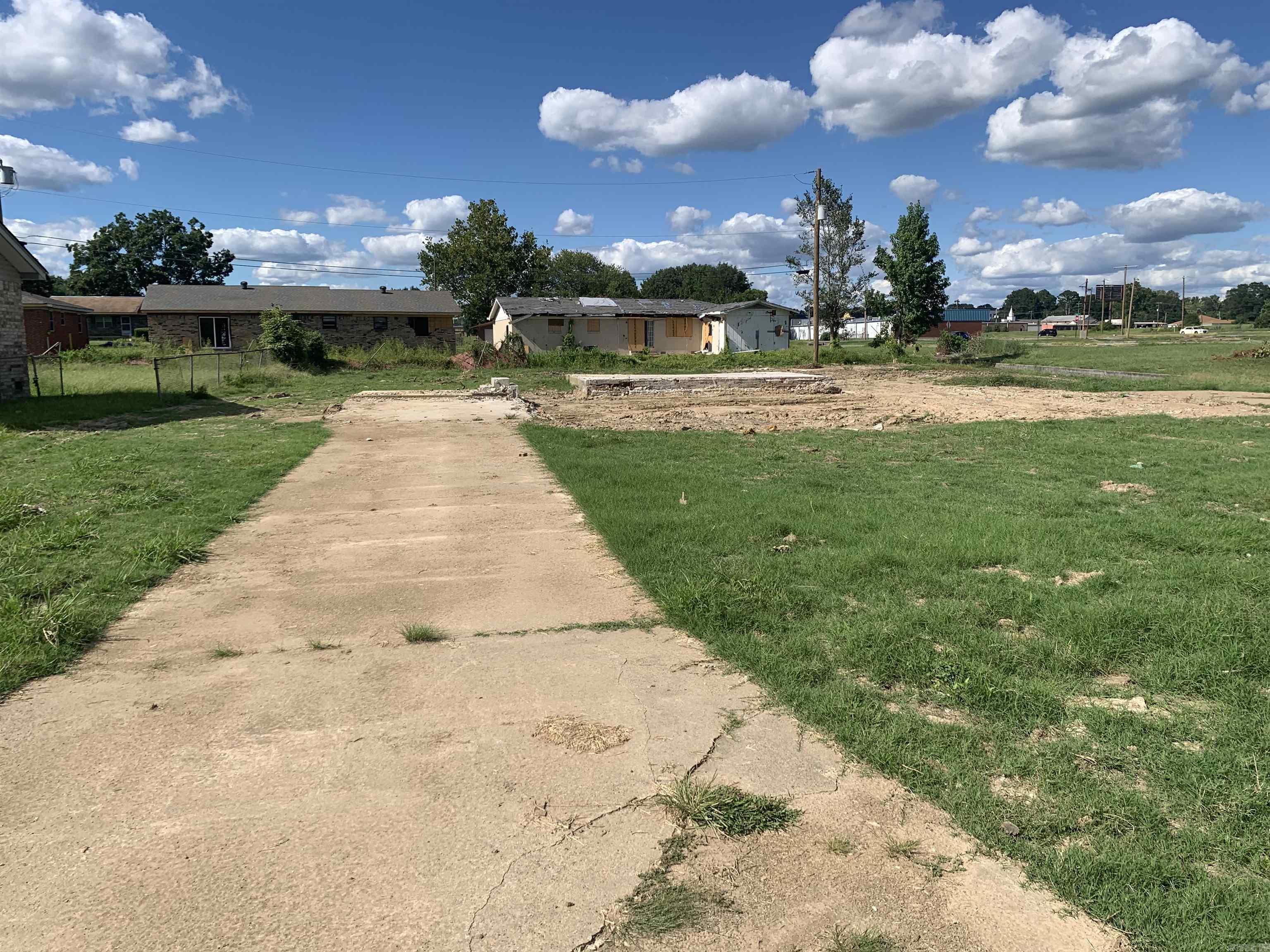 1000  Eastview  Jacksonville, AR