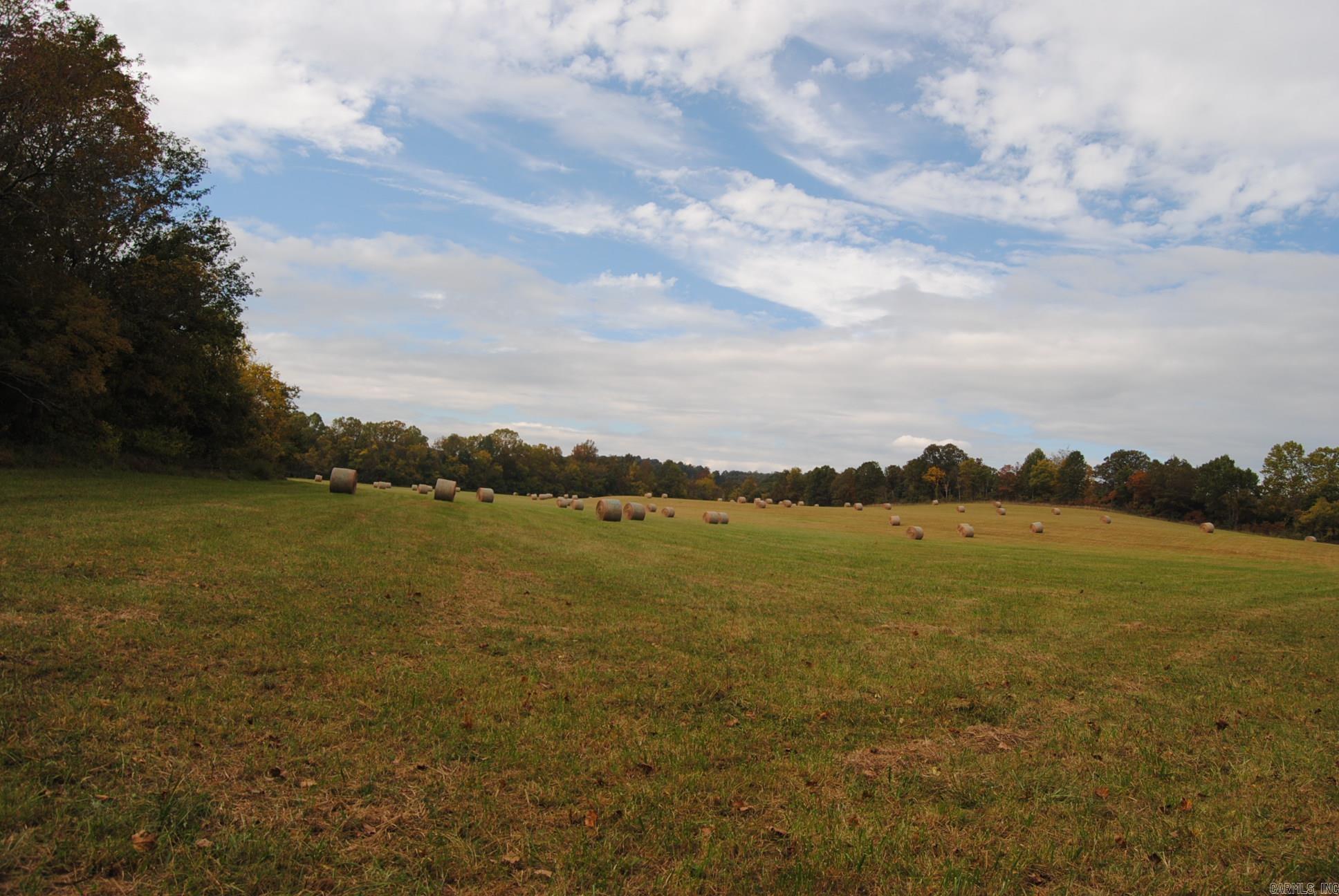 7457 South Mountain Road Marshall, AR 72650