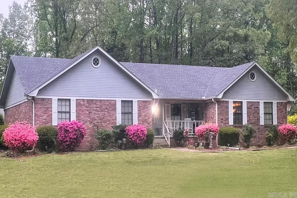 243 Dogwood Meadows Lane, Austin, AR 72007