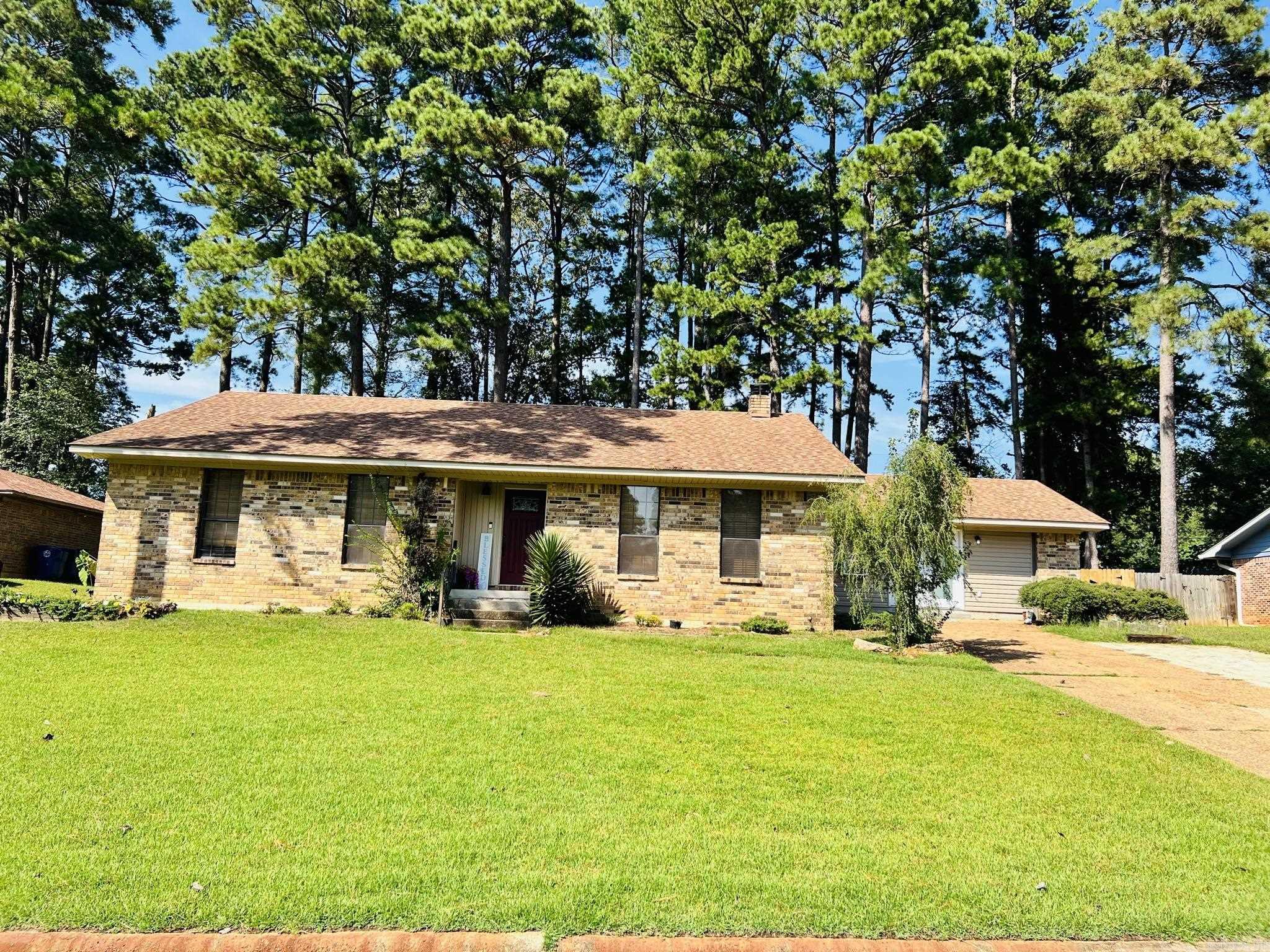 1106 Choctaw Avenue, Camden, AR 71701