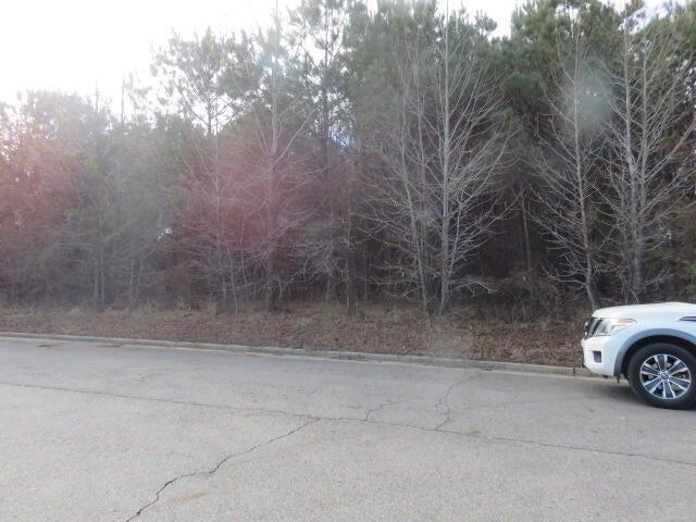 000  Dunwood Drive  Clarksville, AR