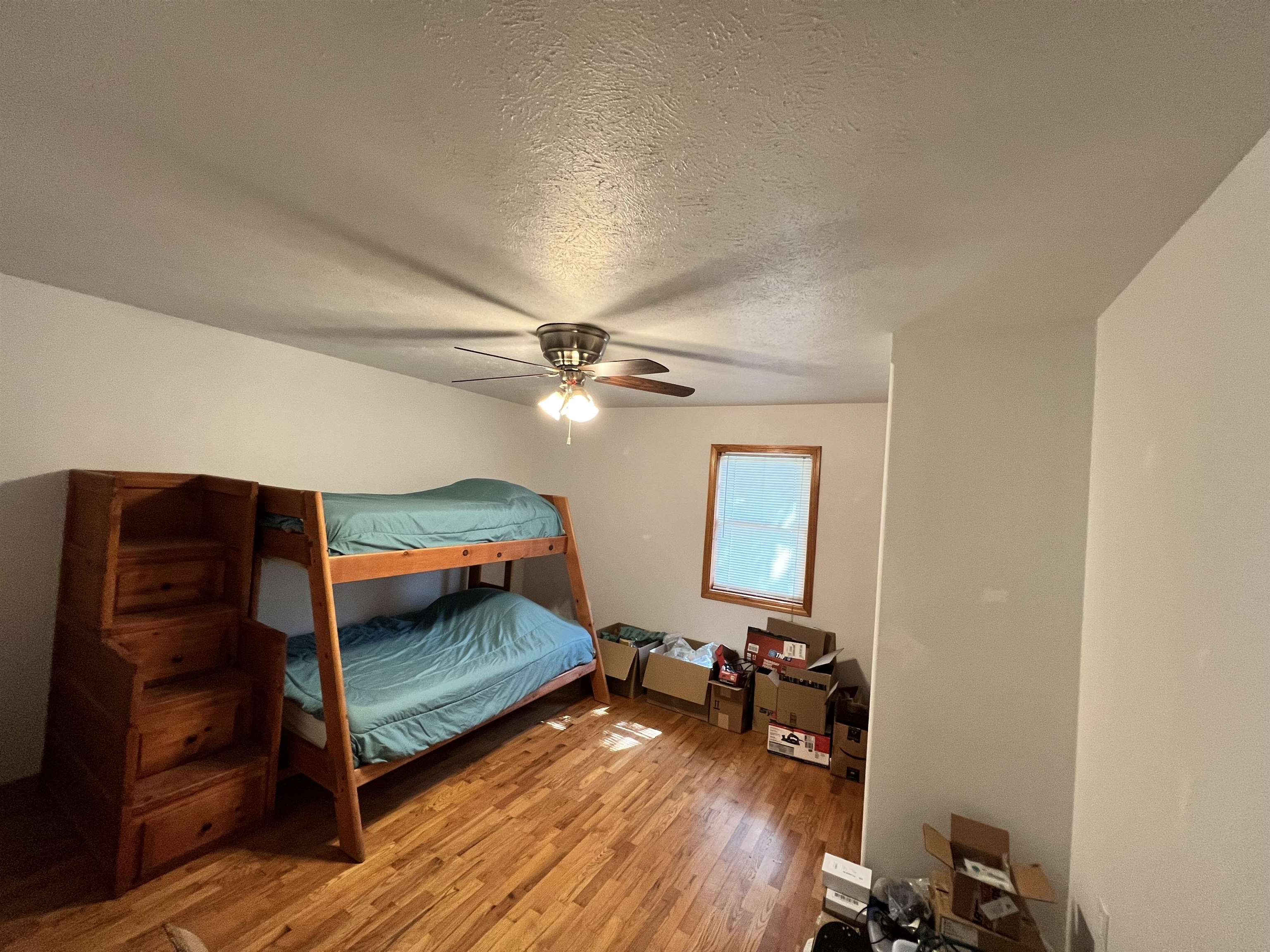 1676  Moonlight  Mammoth Spring, AR