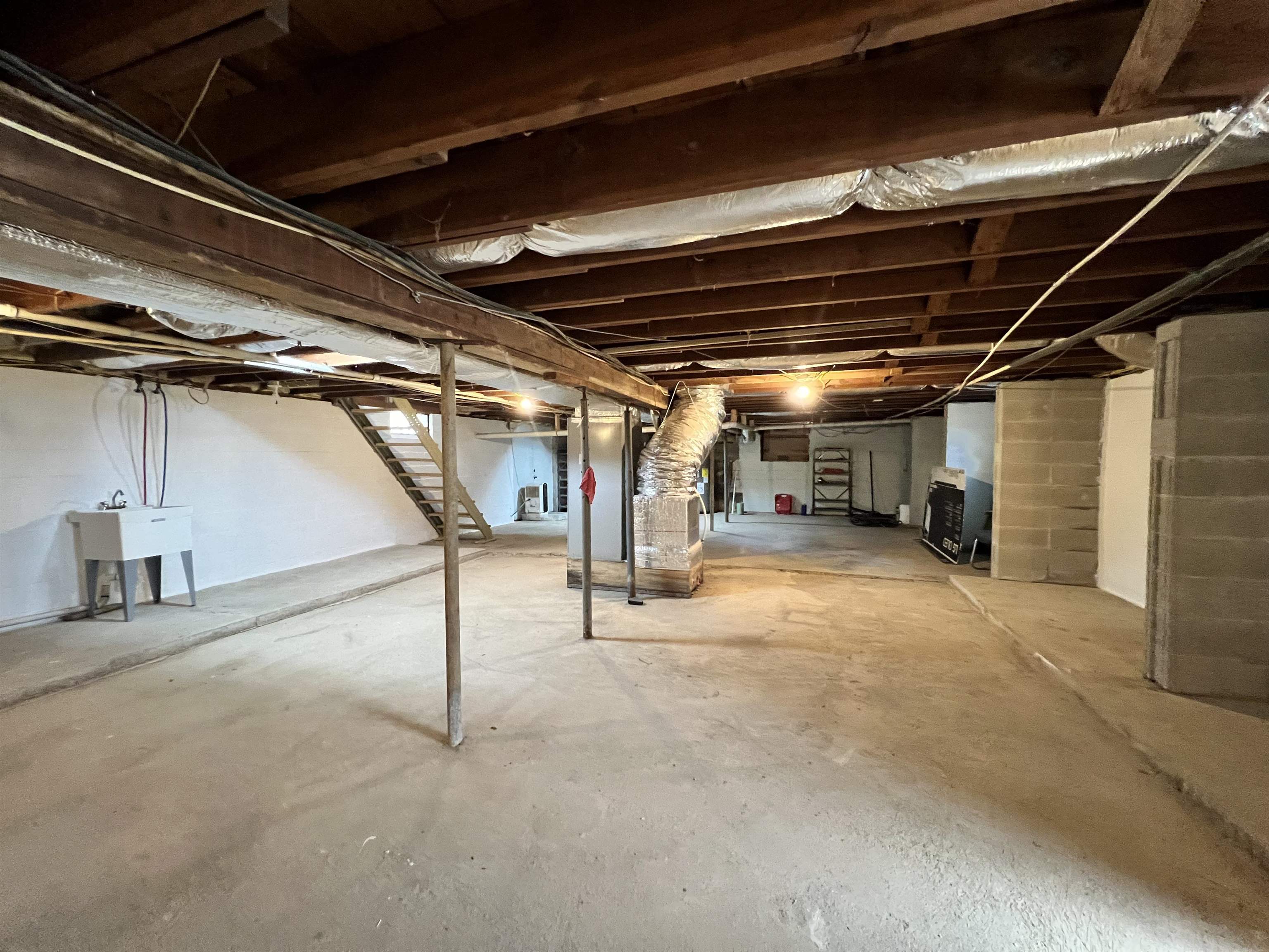 1676  Moonlight  Mammoth Spring, AR