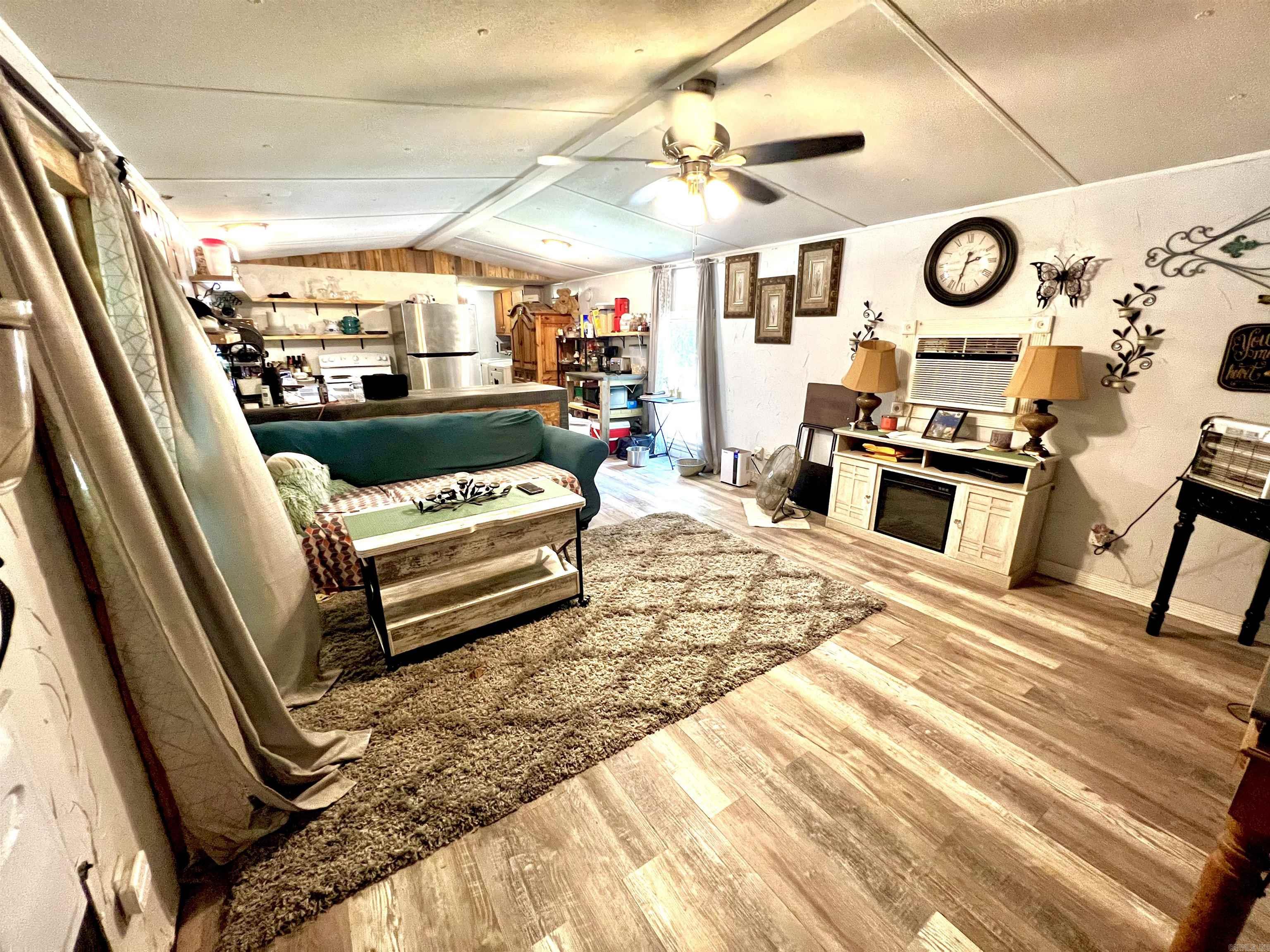 542  Hoover  Calion, AR