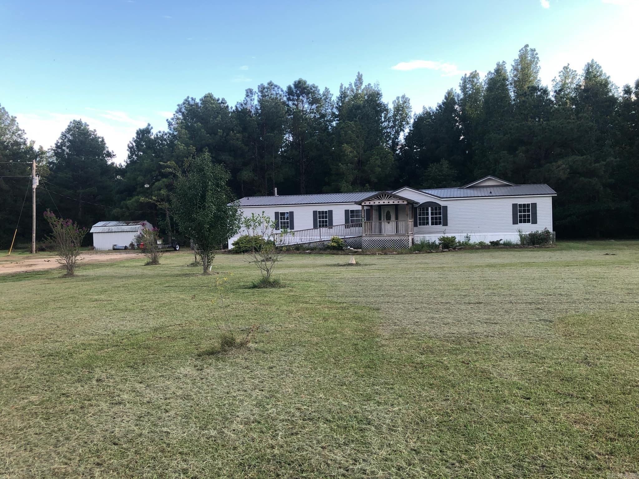 2320 E 8  Hamburg, AR