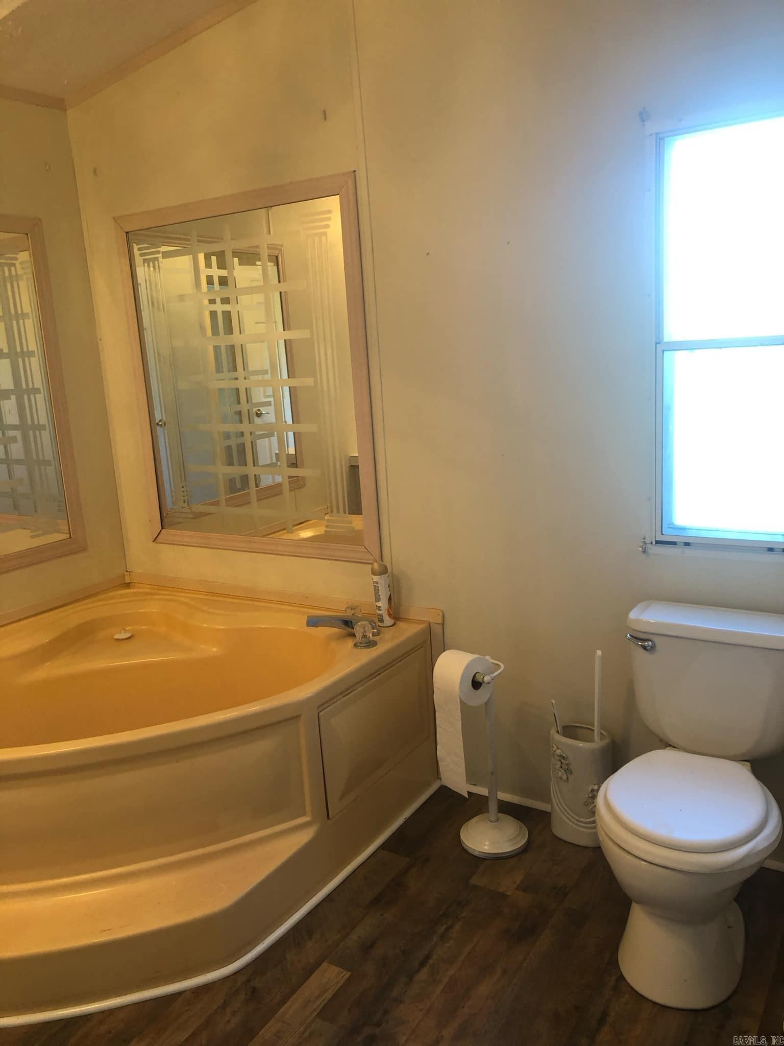 2320 E 8  Hamburg, AR