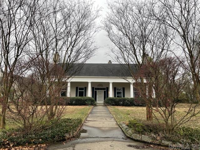 1307 W 22nd  Stuttgart, AR
