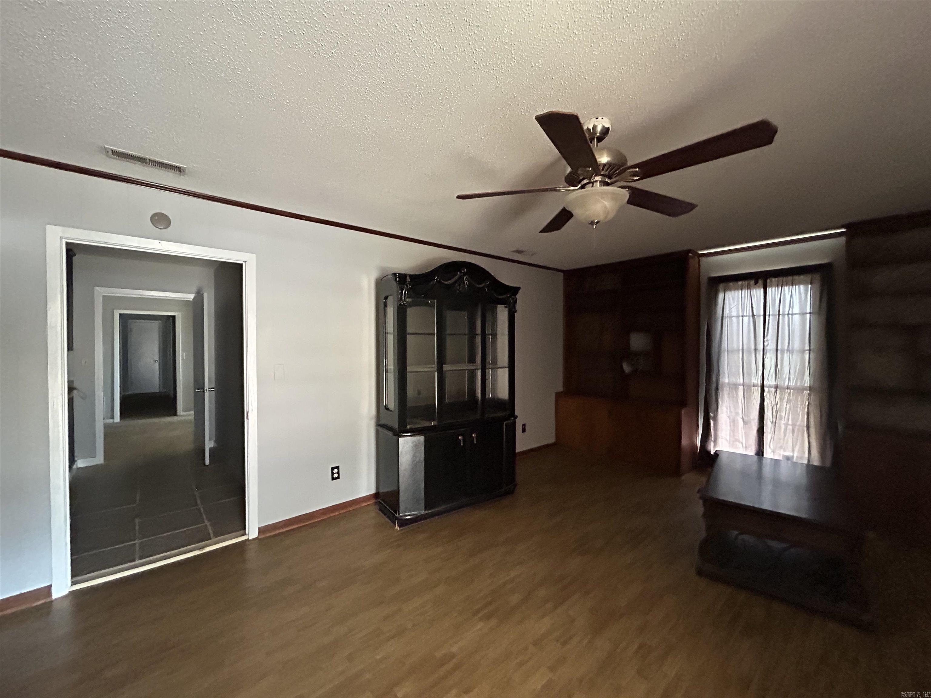347 E Old Military Rd  Colt, AR