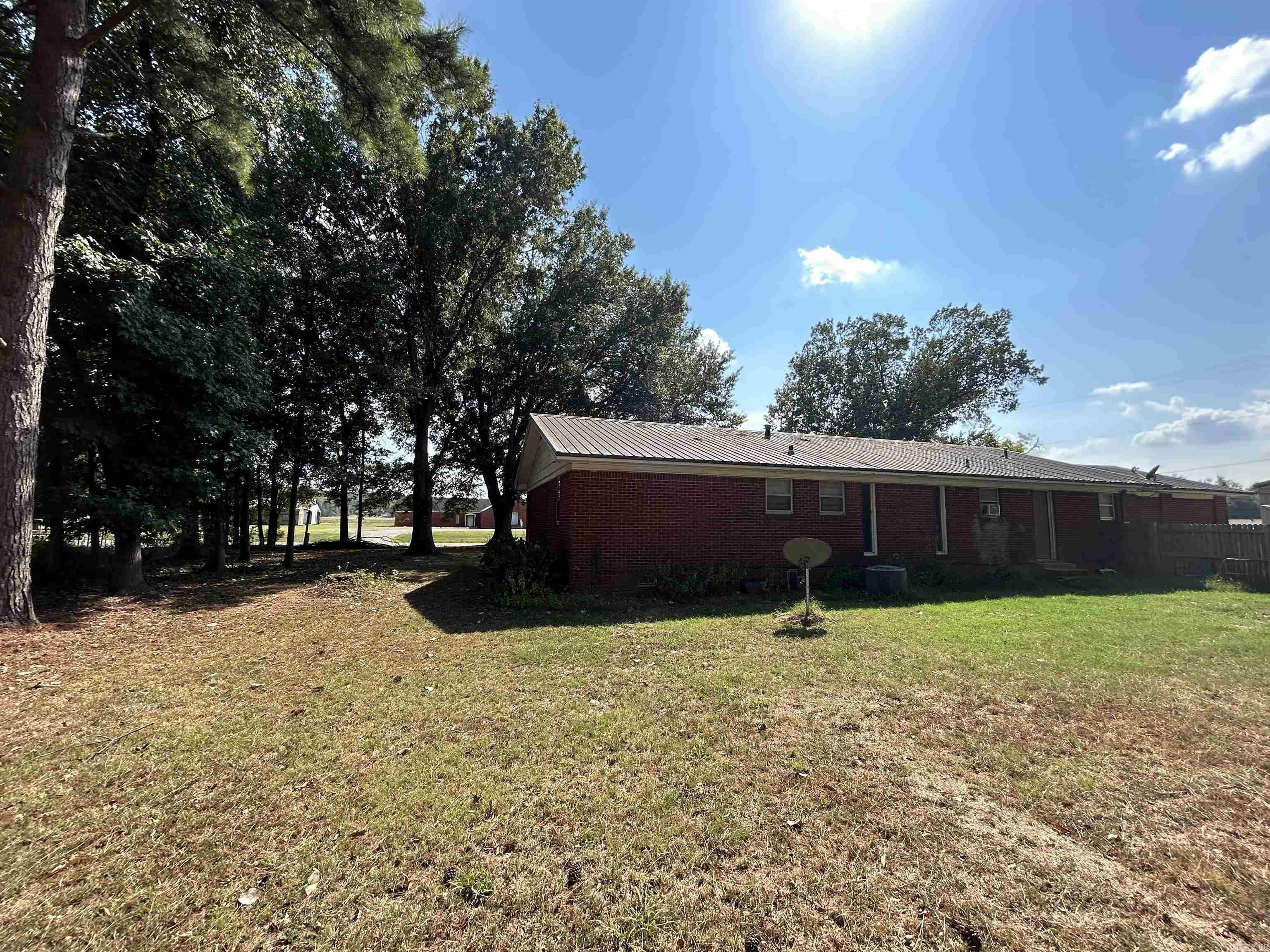 347 E Old Military Rd  Colt, AR