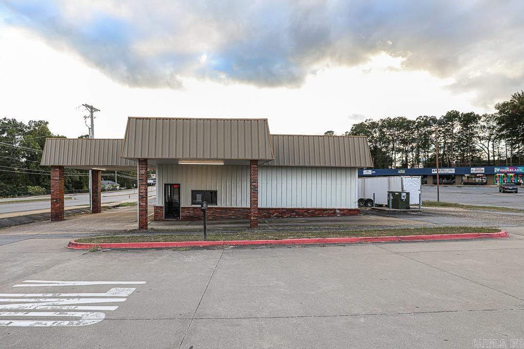 2126  Military Road  Benton, AR