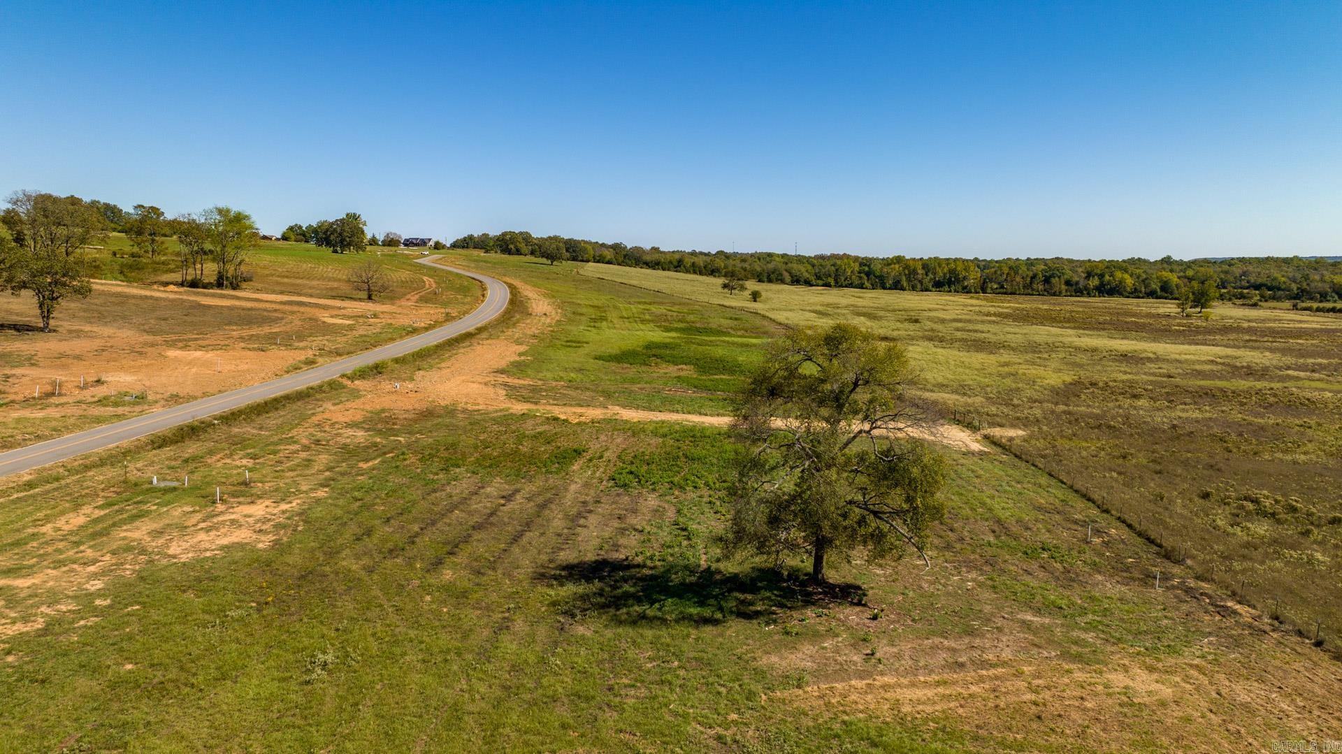 284  Castleberry Road  Greenbrier, AR
