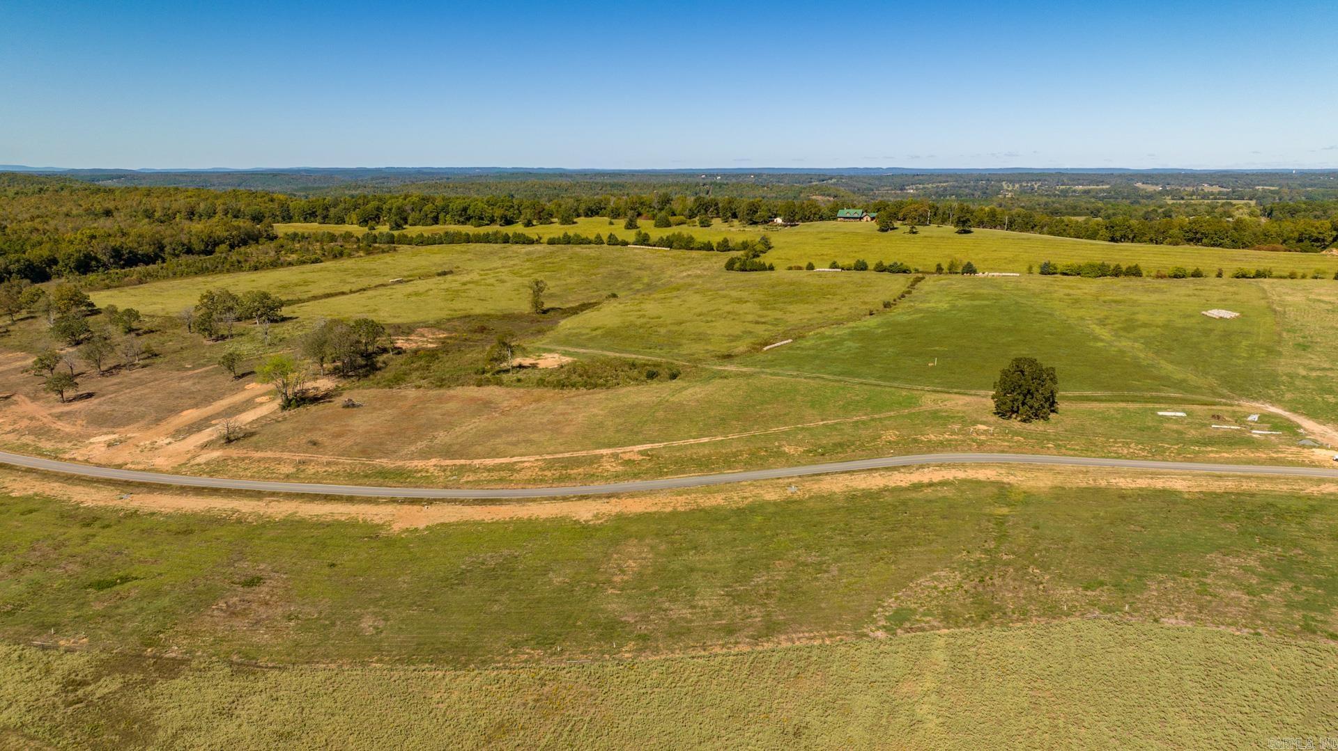 259  Castleberry Road  Greenbrier, AR