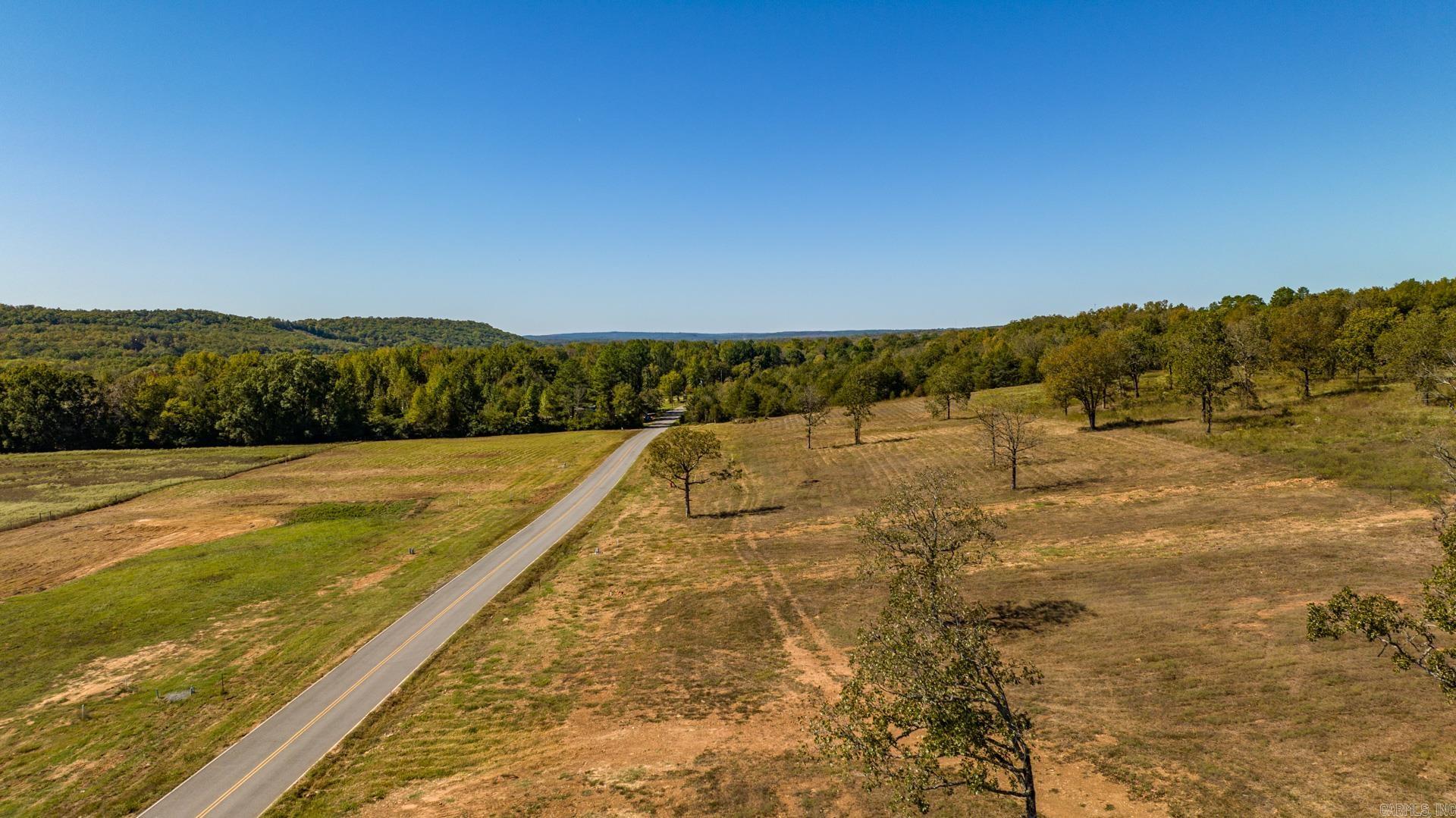 233  Castleberry Road  Greenbrier, AR