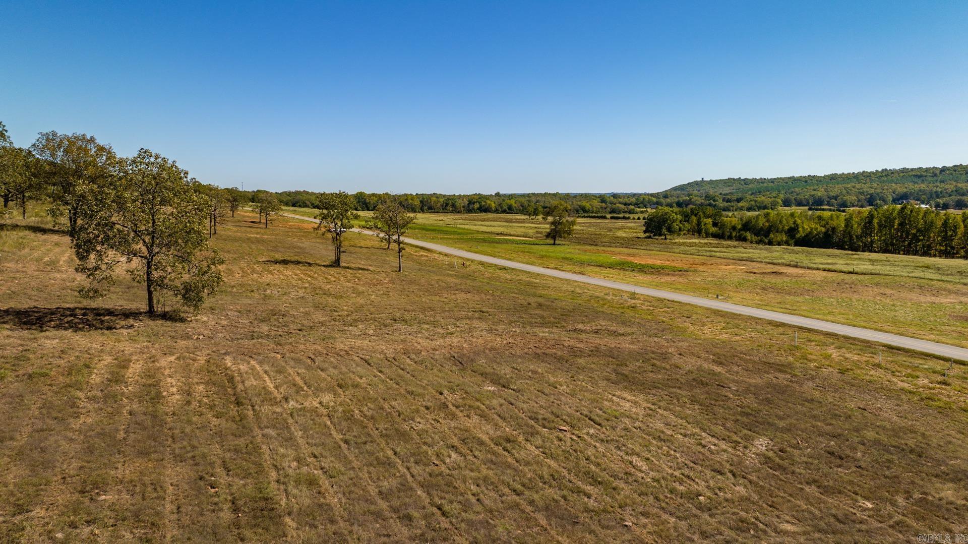 233  Castleberry Road  Greenbrier, AR