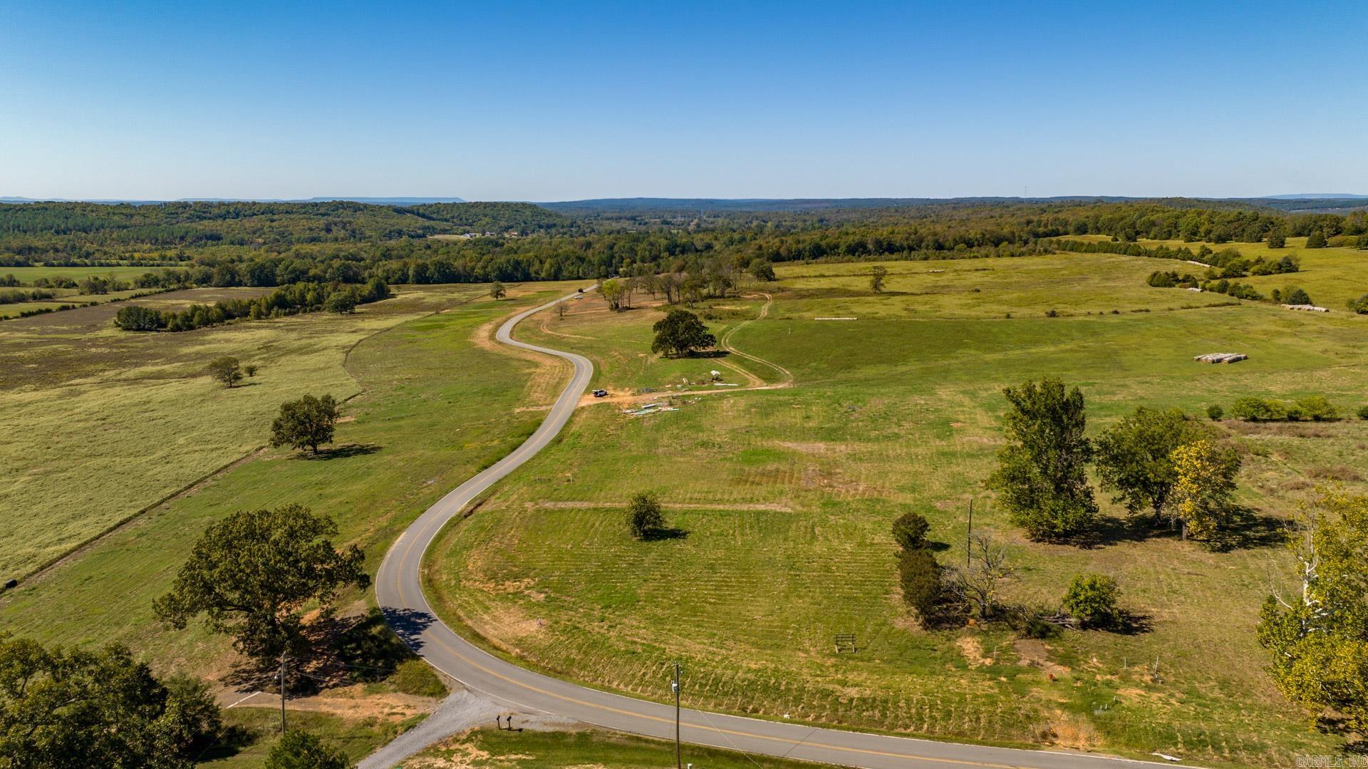 233  Castleberry Road  Greenbrier, AR