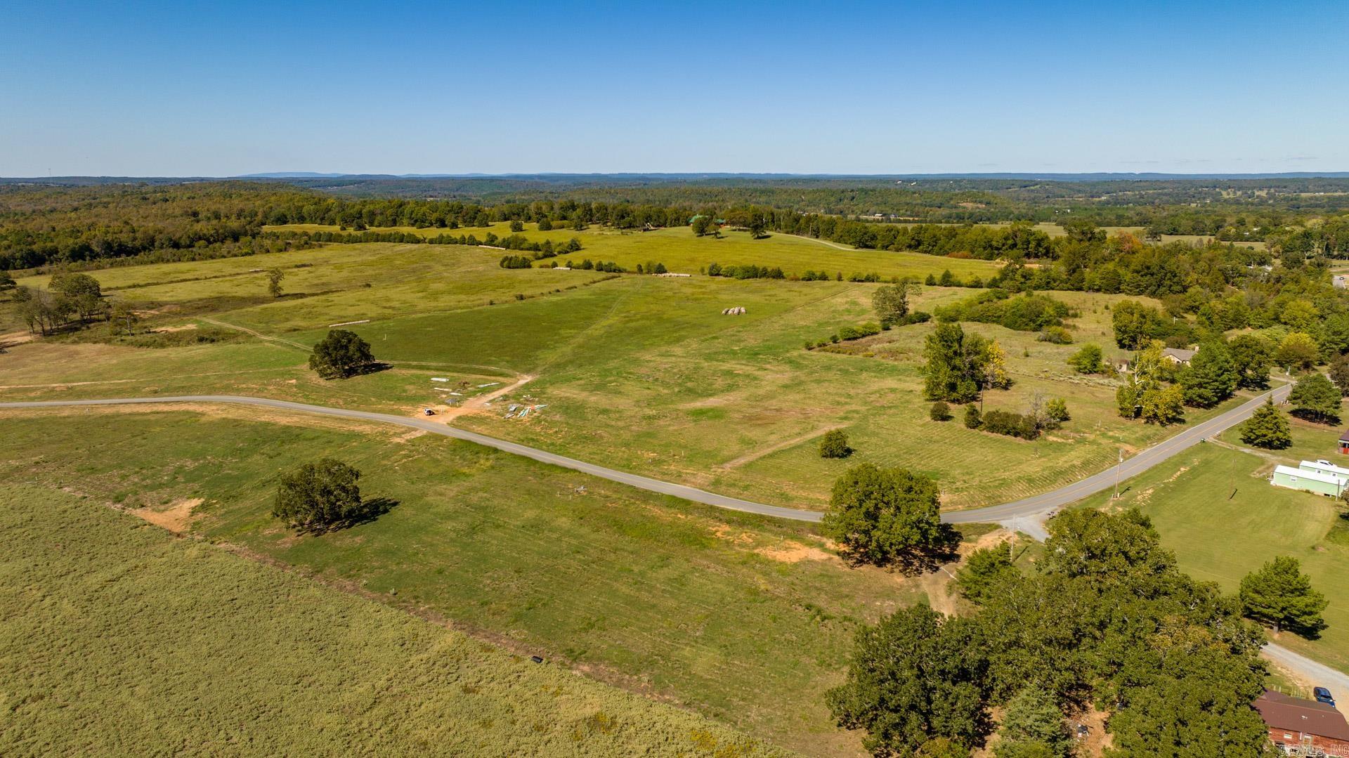 233  Castleberry Road  Greenbrier, AR