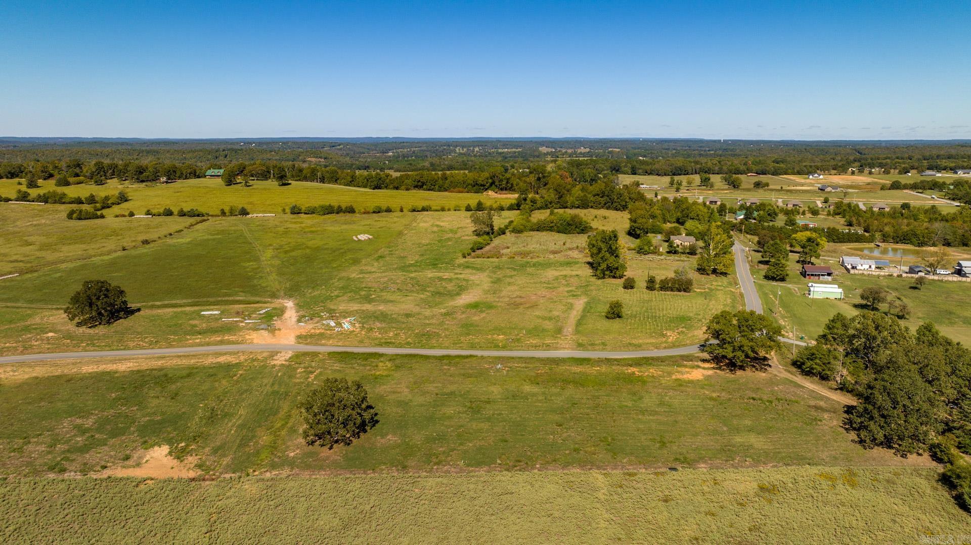 233  Castleberry Road  Greenbrier, AR