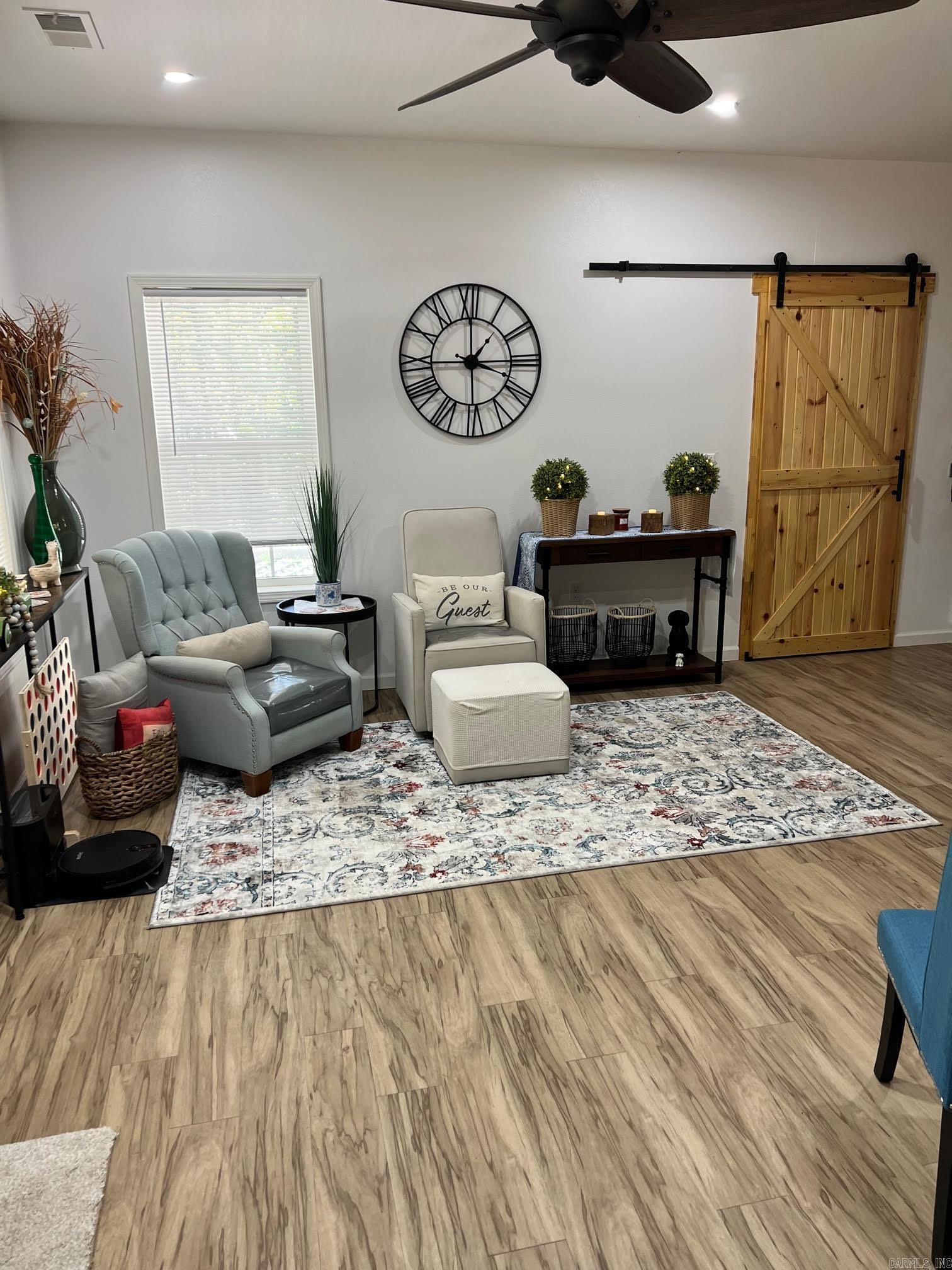 25  Laura's  Heber Springs, AR