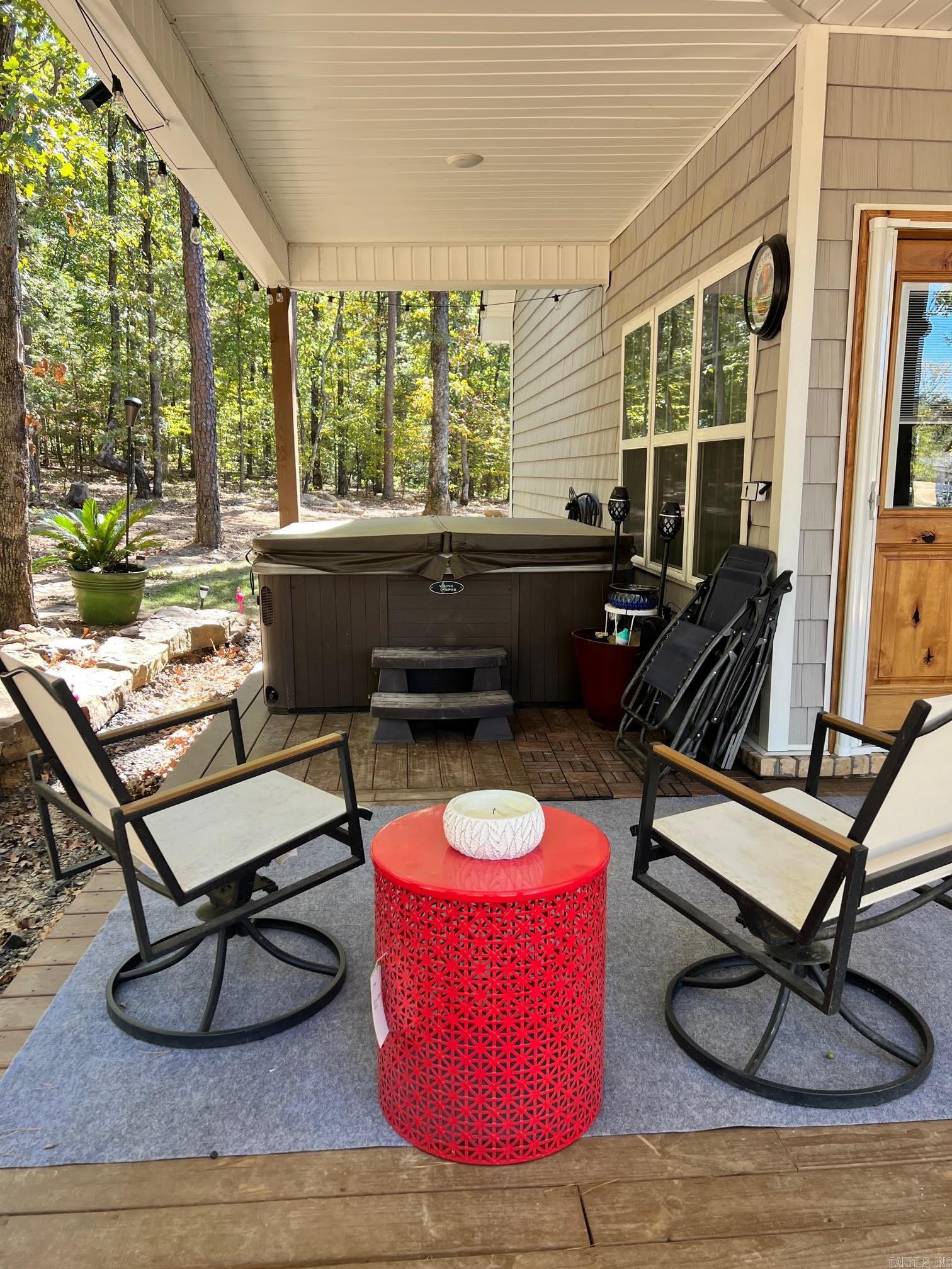 25  Laura's  Heber Springs, AR
