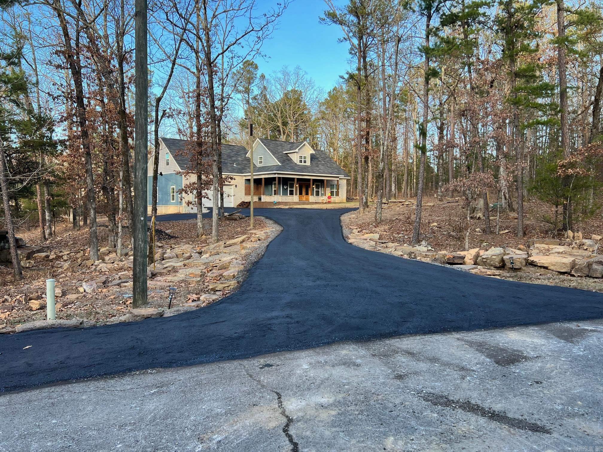 25  Laura's  Heber Springs, AR