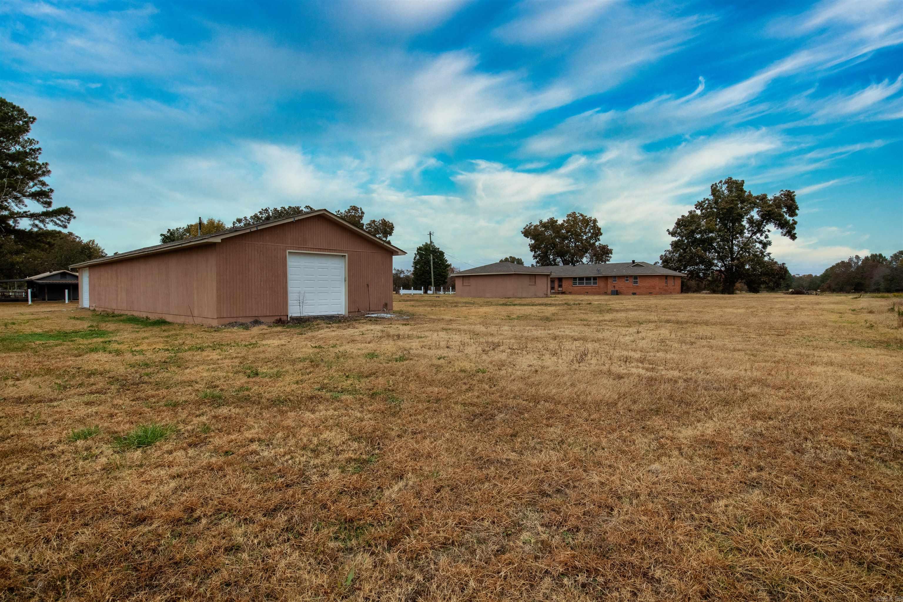 16000  Faulkner Lake  North Little Rock, AR
