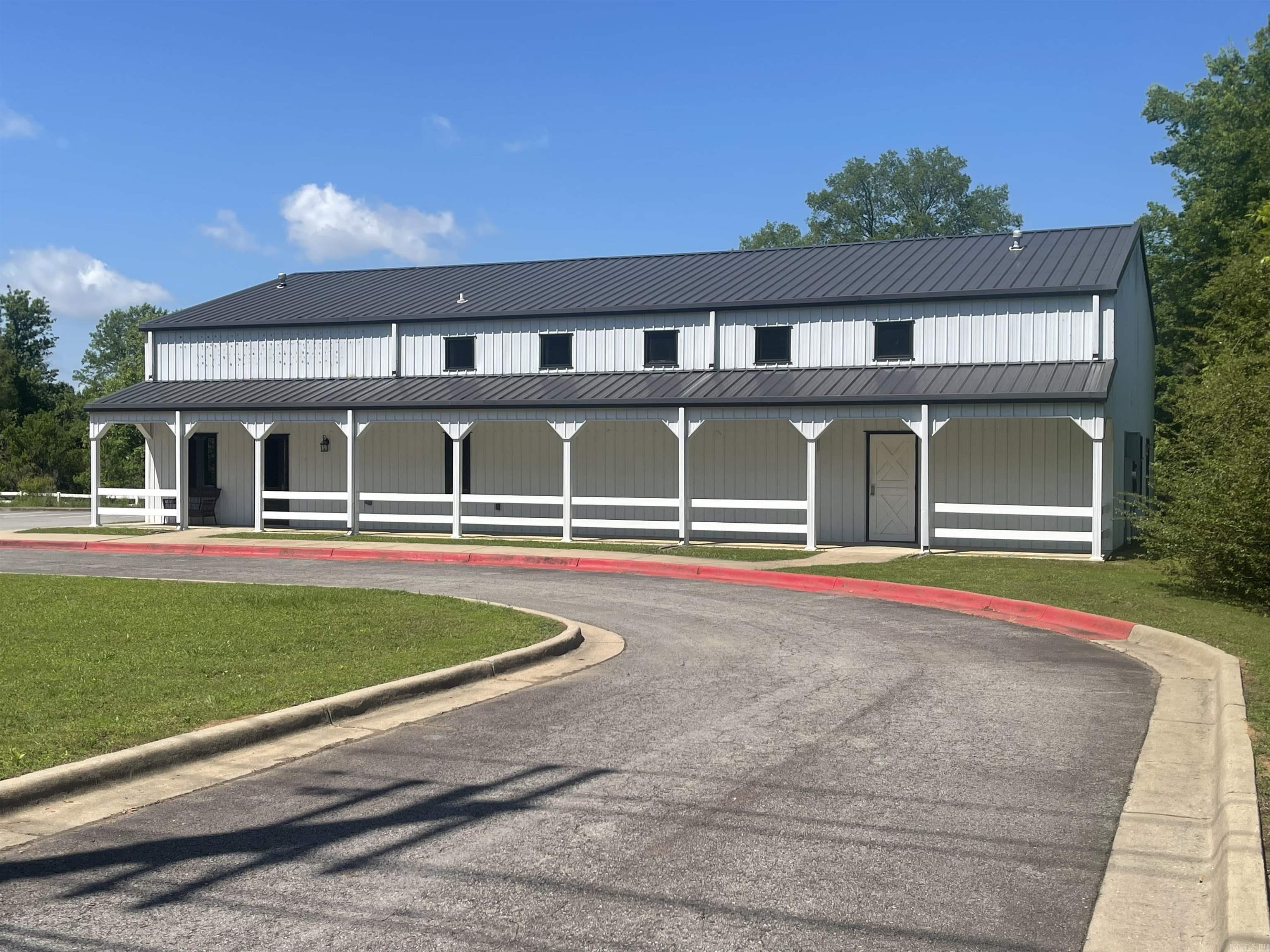 221 E German  Conway, AR