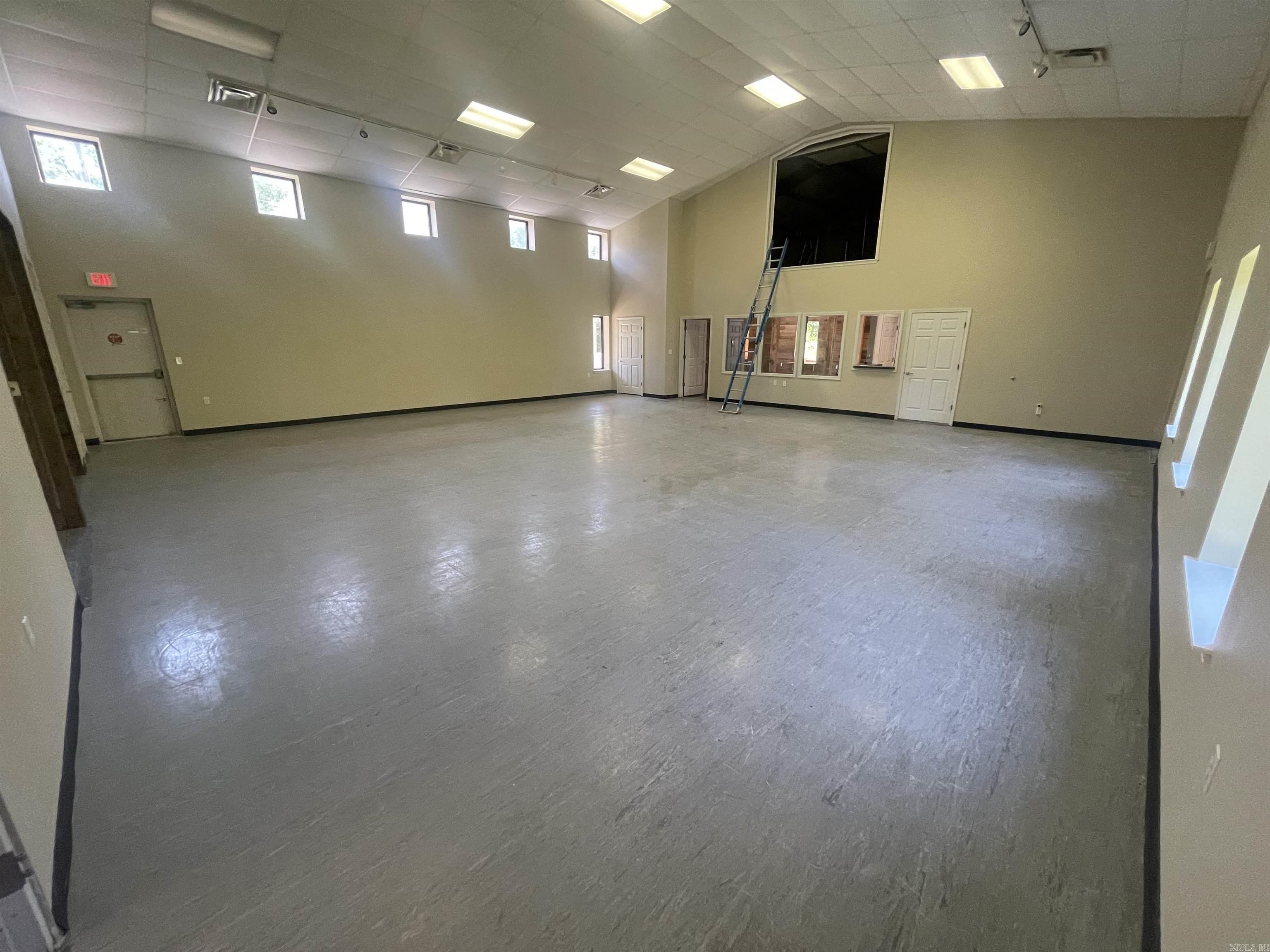 221 E German  Conway, AR