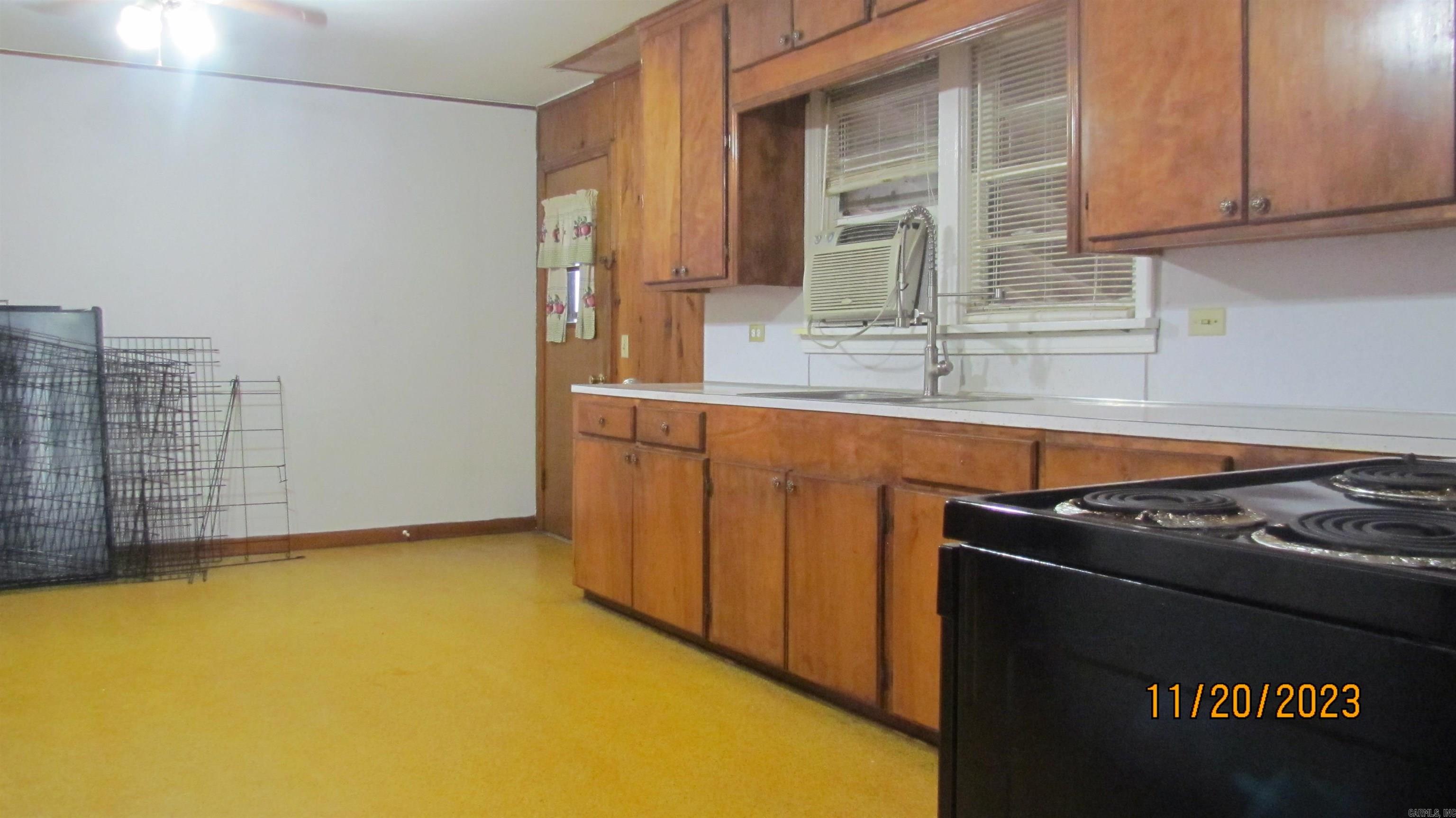 1402  Parkway  Crossett, AR