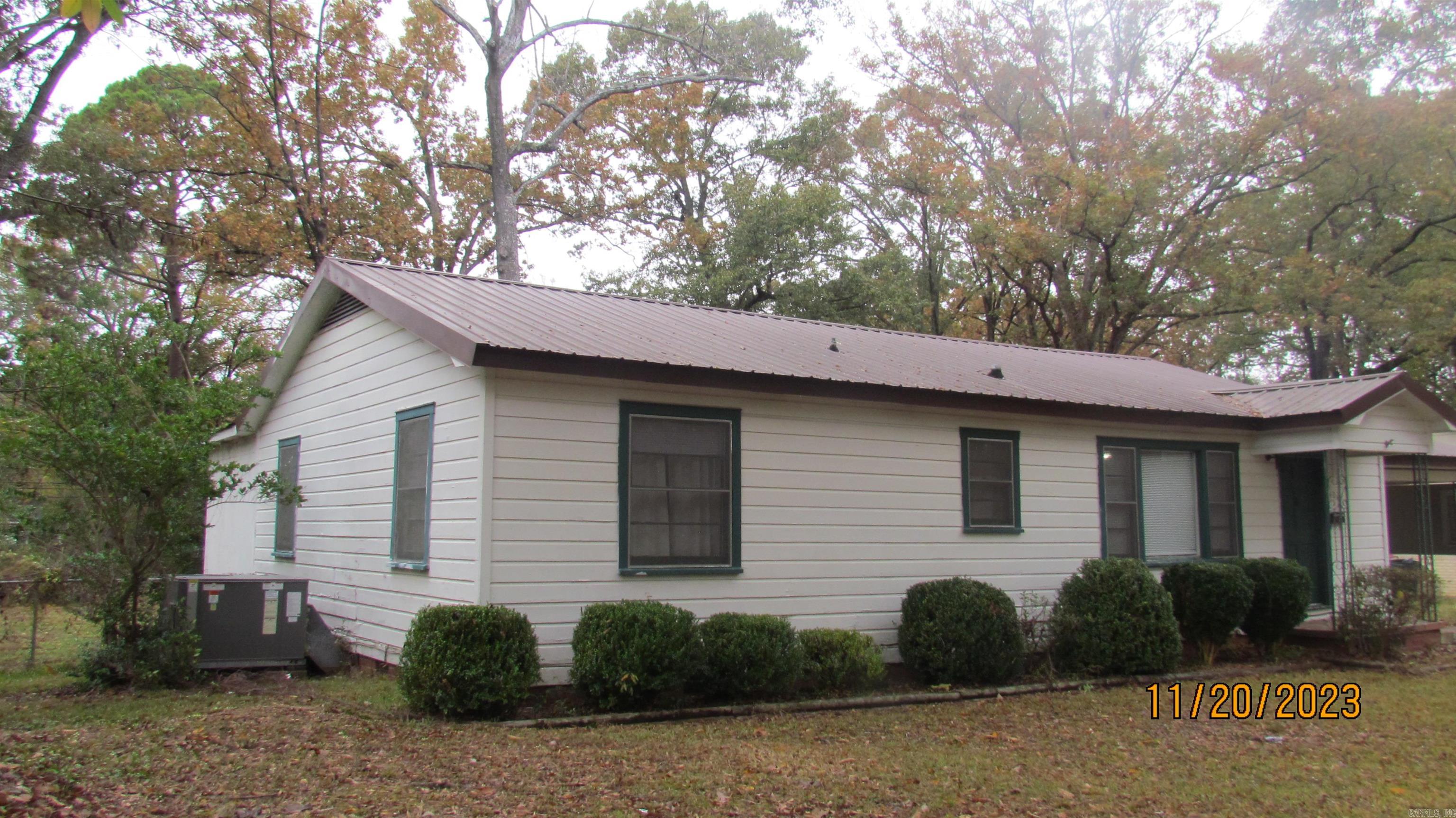 1402  Parkway  Crossett, AR