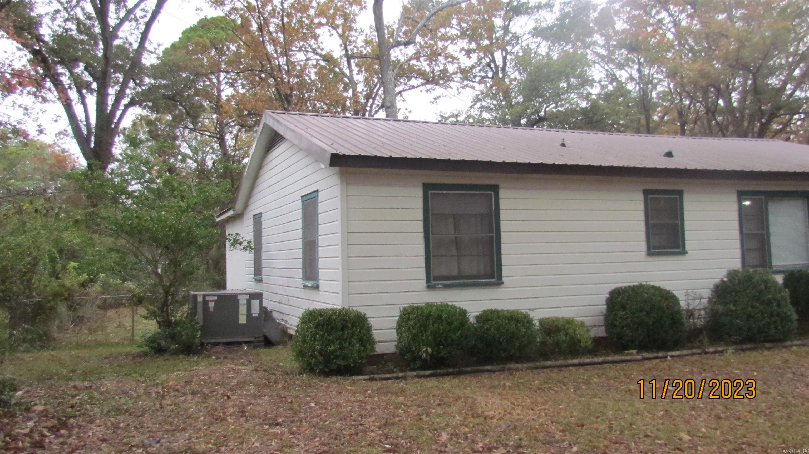 1402  Parkway  Crossett, AR