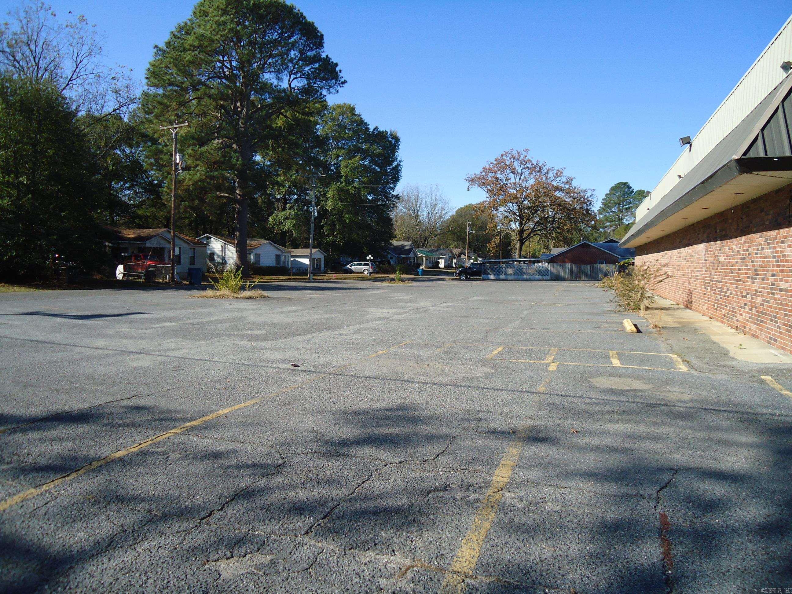 1018  McNeal  Malvern, AR