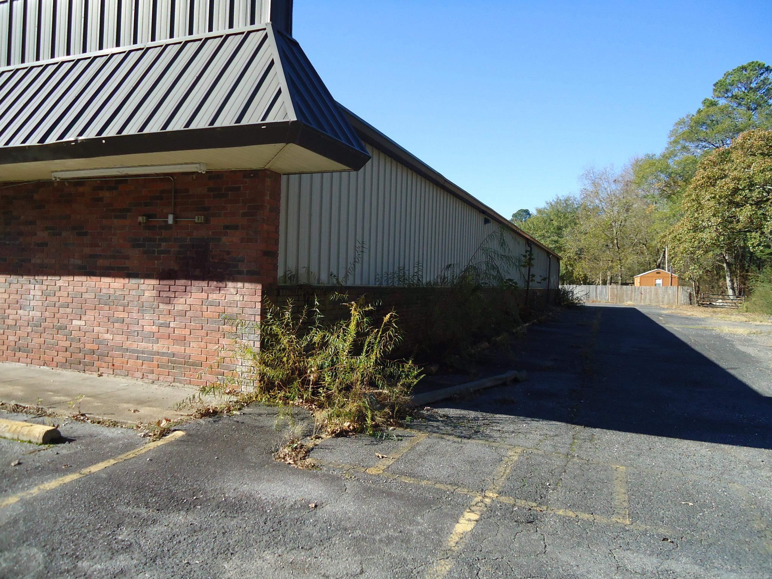 1018  McNeal  Malvern, AR
