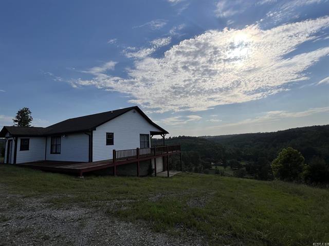1009  Arvid Maeland Blvd.  Mountain View, AR