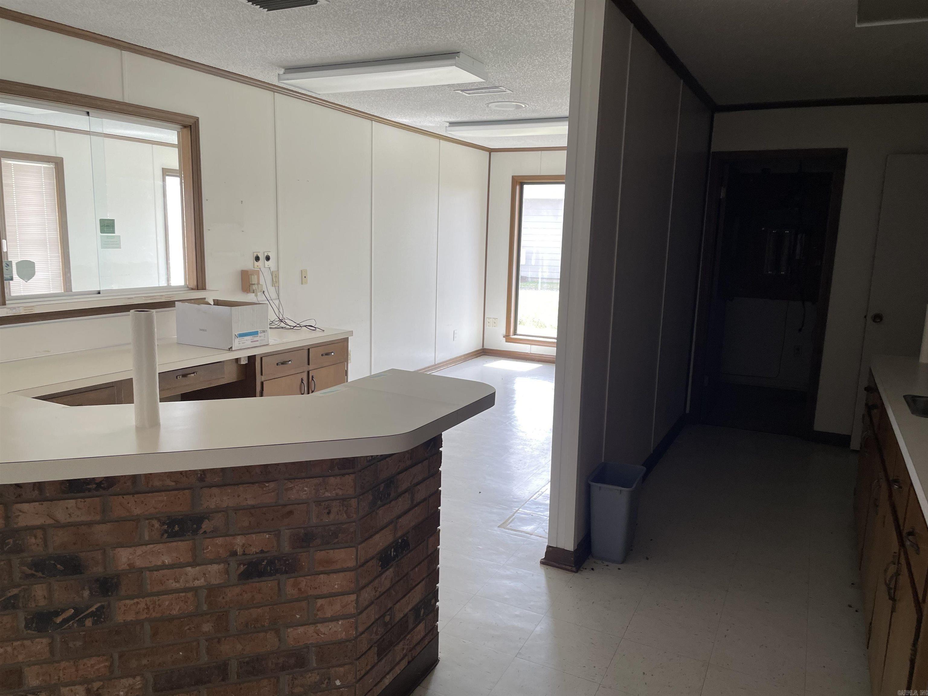 101  Carlton  Dumas, AR