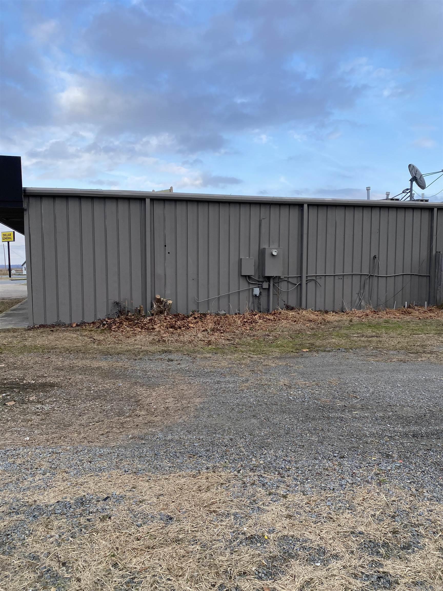 12265  Hwy 165  Humnoke, AR
