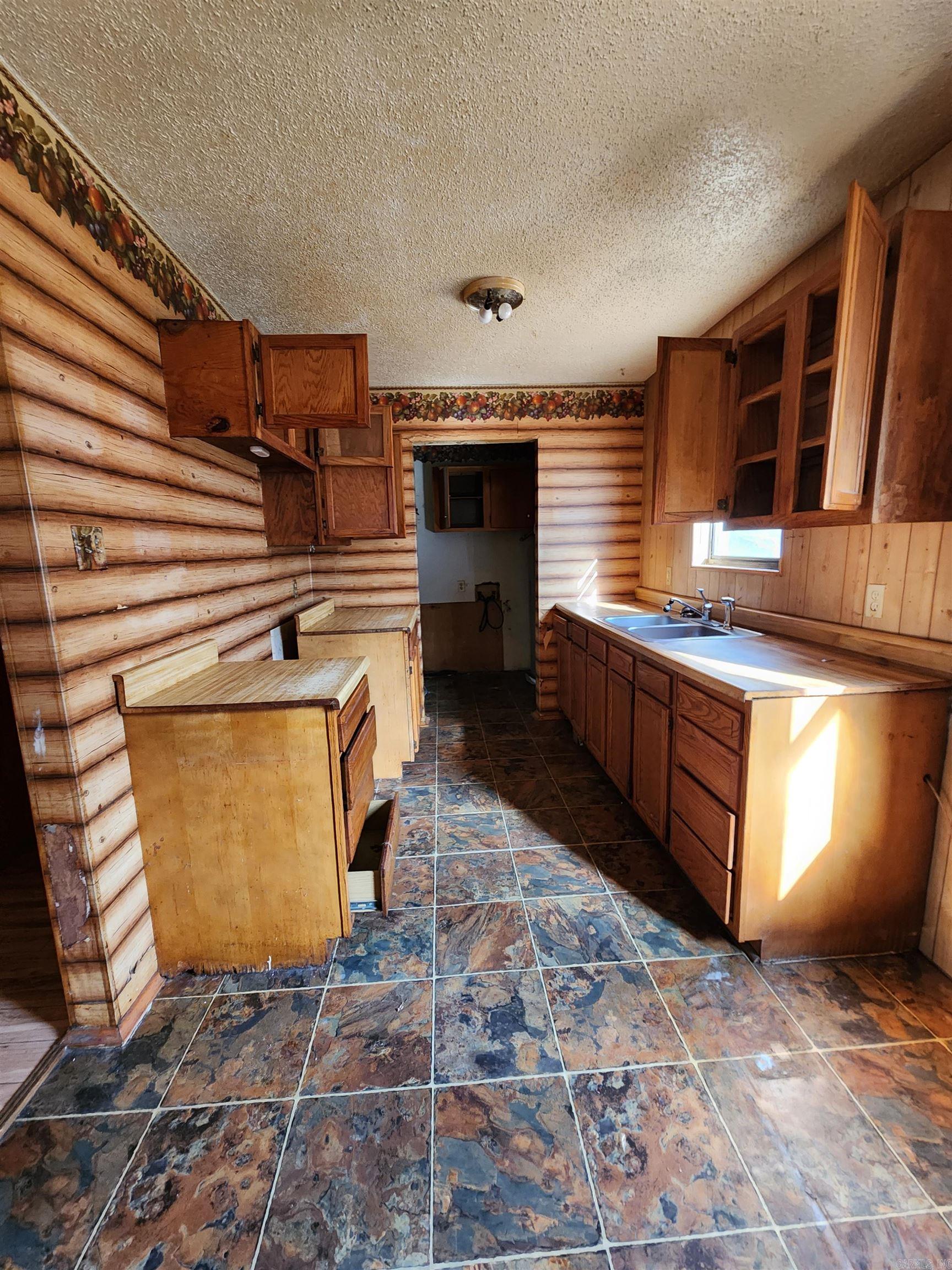 414 Carole Judsonia, AR 72081