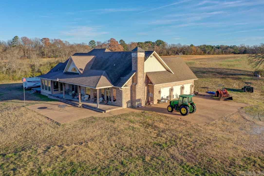 3950  Airport Rd  Pearcy, AR