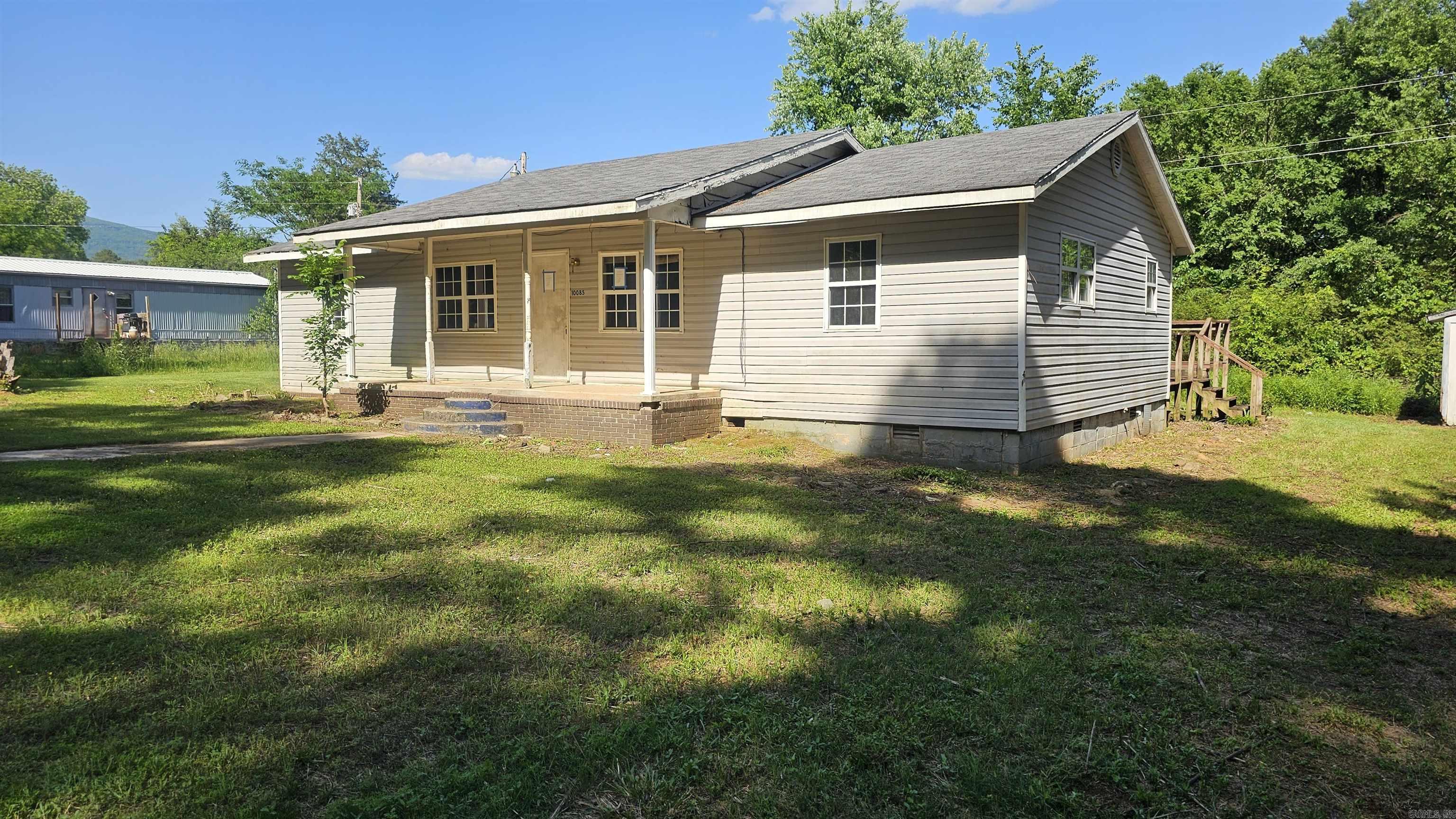 10085  James Drive  Havana, AR