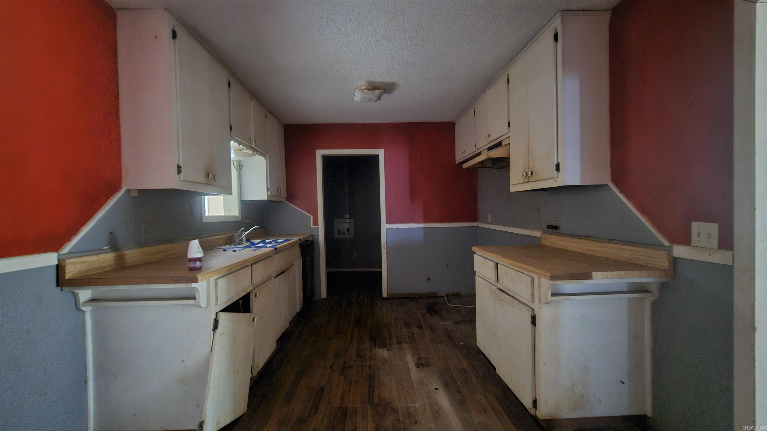10085  James Drive  Havana, AR