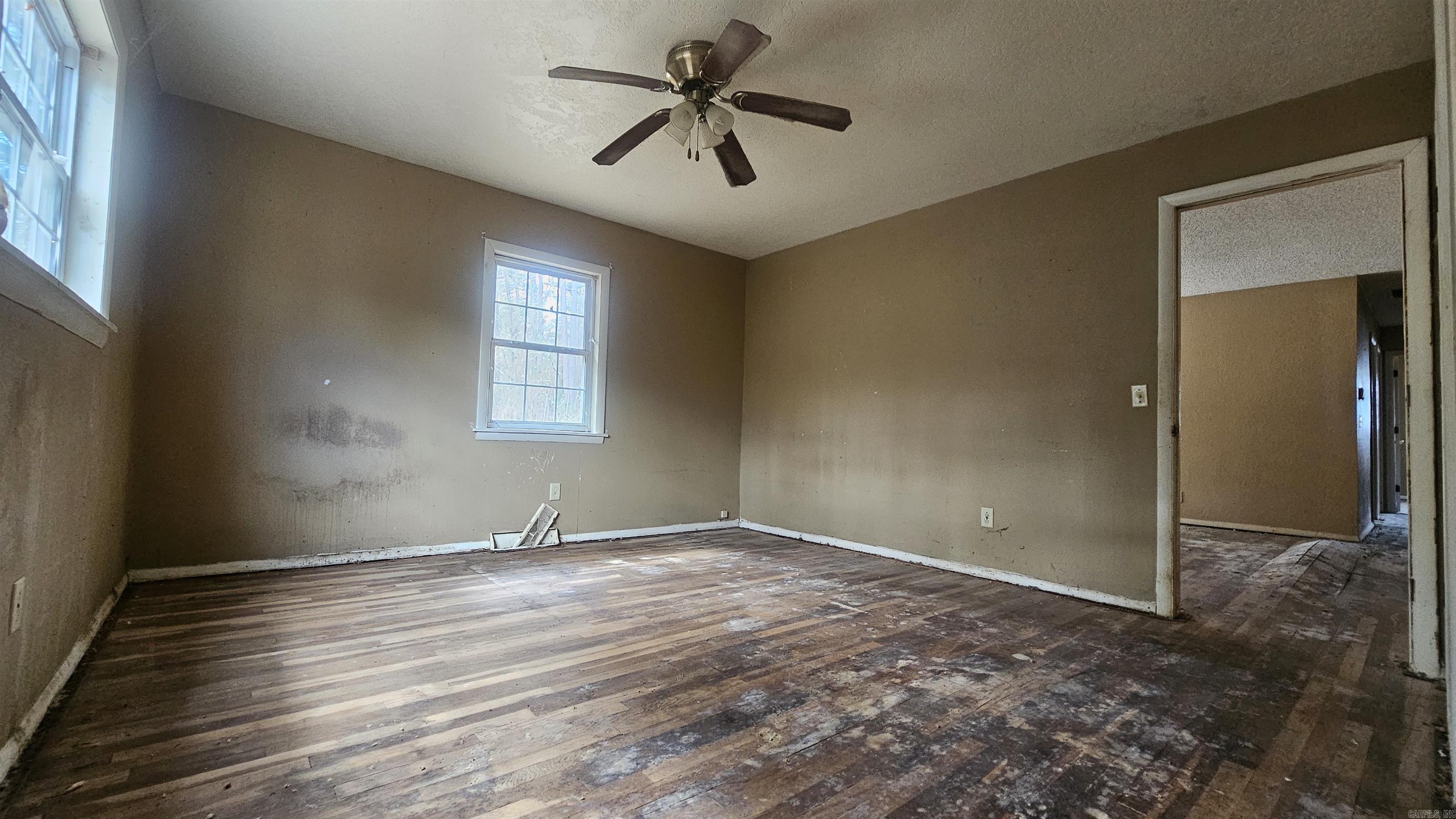 10085  James Drive  Havana, AR