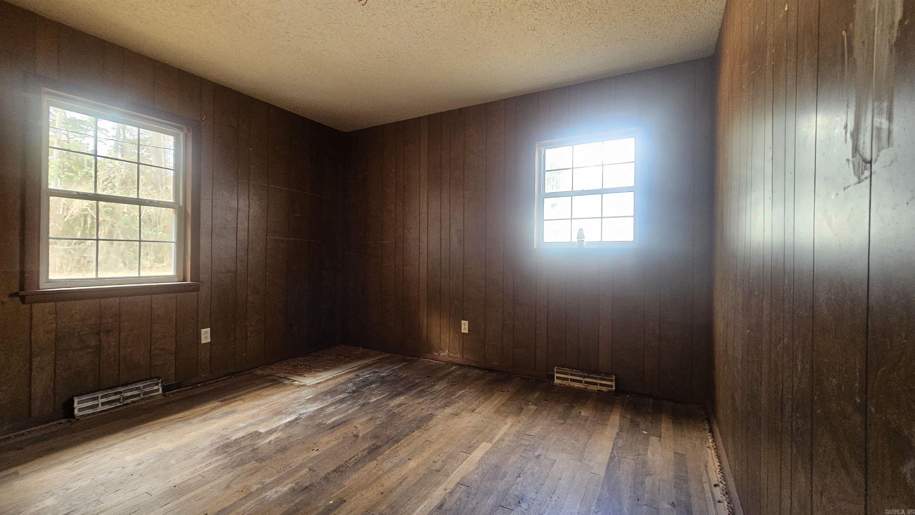 10085  James Drive  Havana, AR