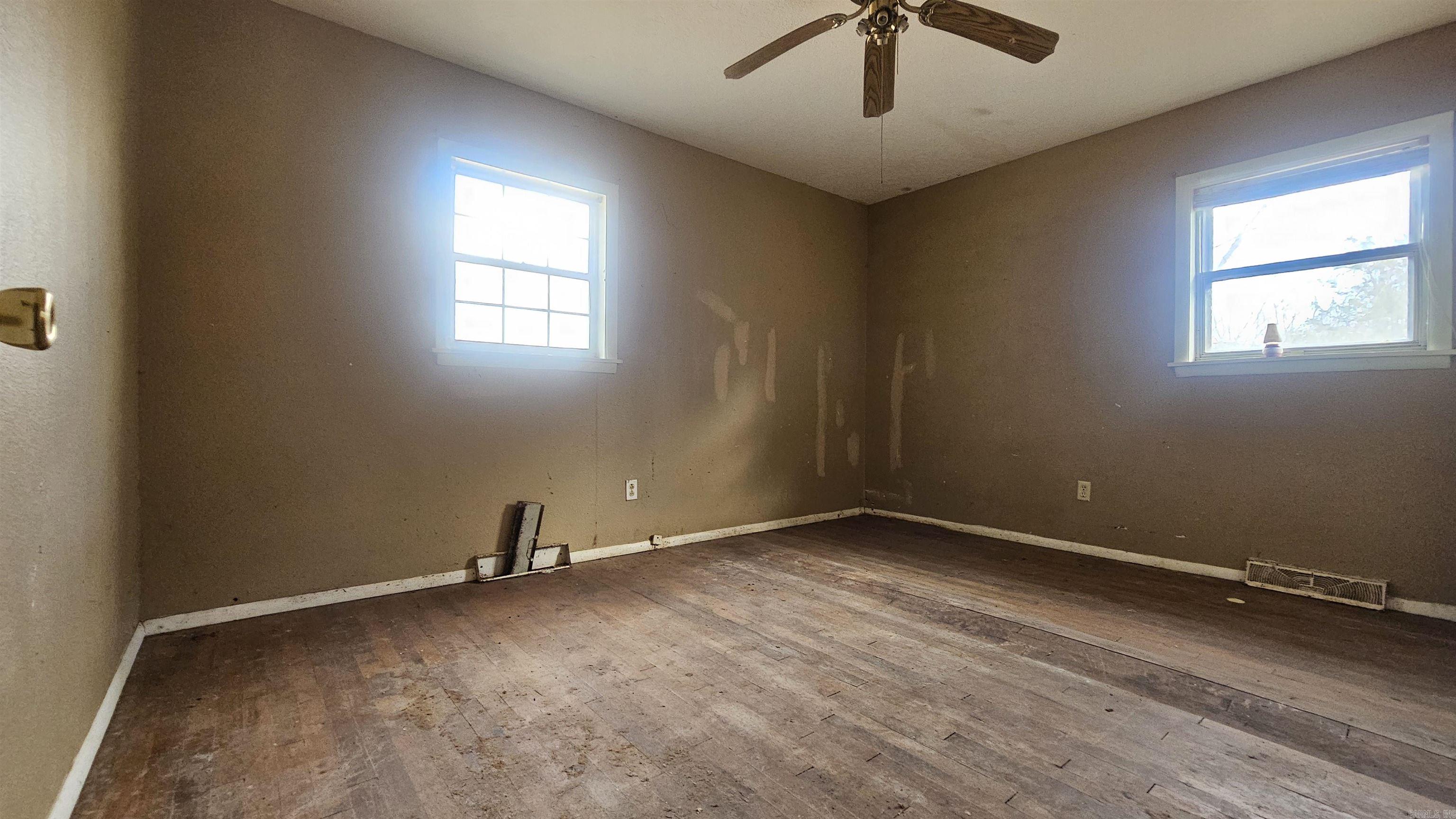 10085  James Drive  Havana, AR