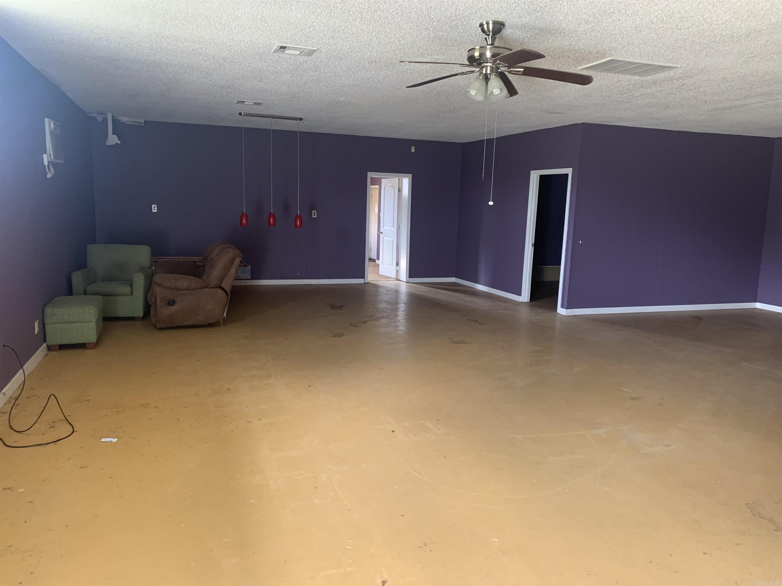 8016  Faulkner Lake  North Little Rock, AR