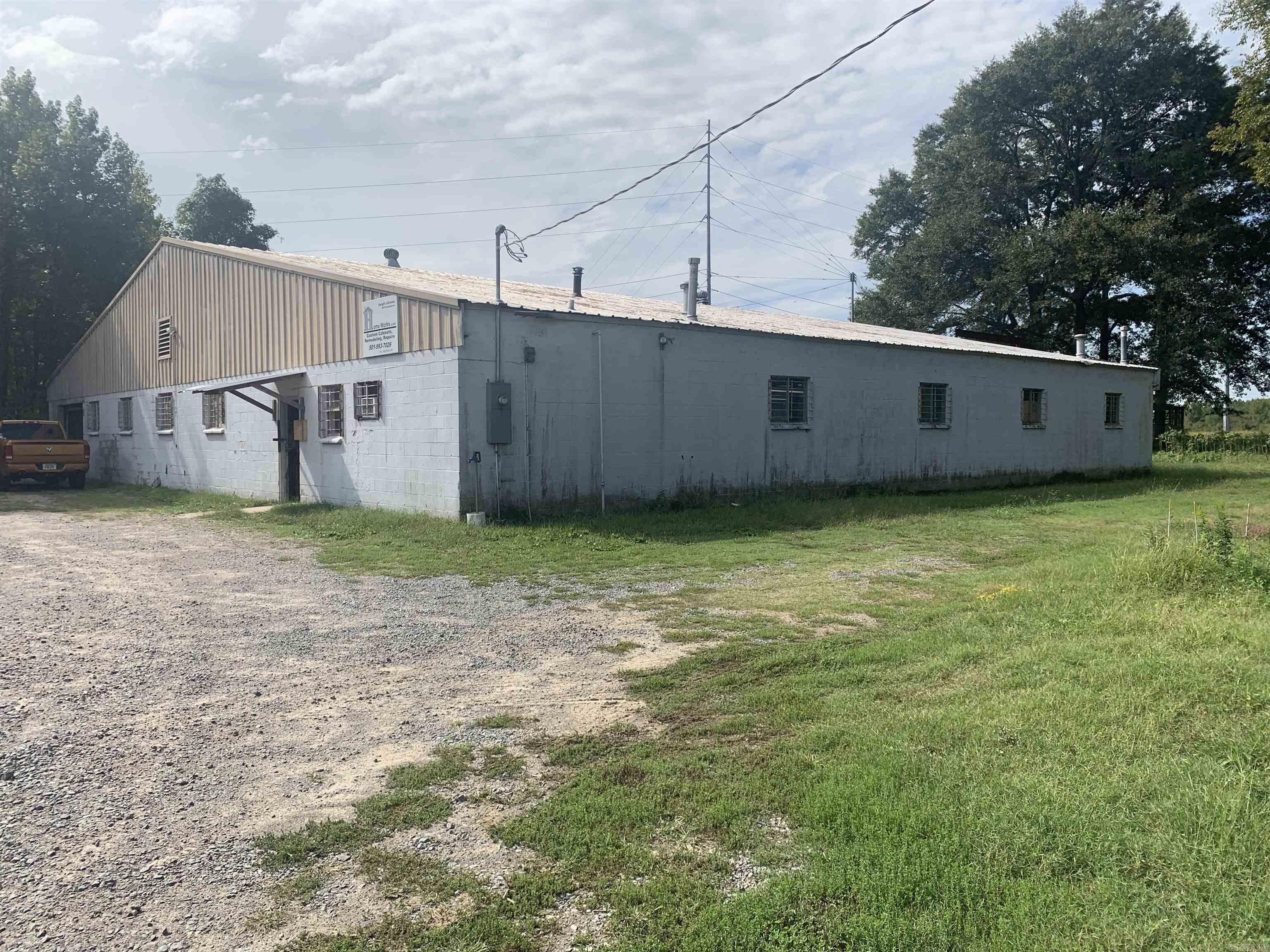 8016  Faulkner Lake  North Little Rock, AR
